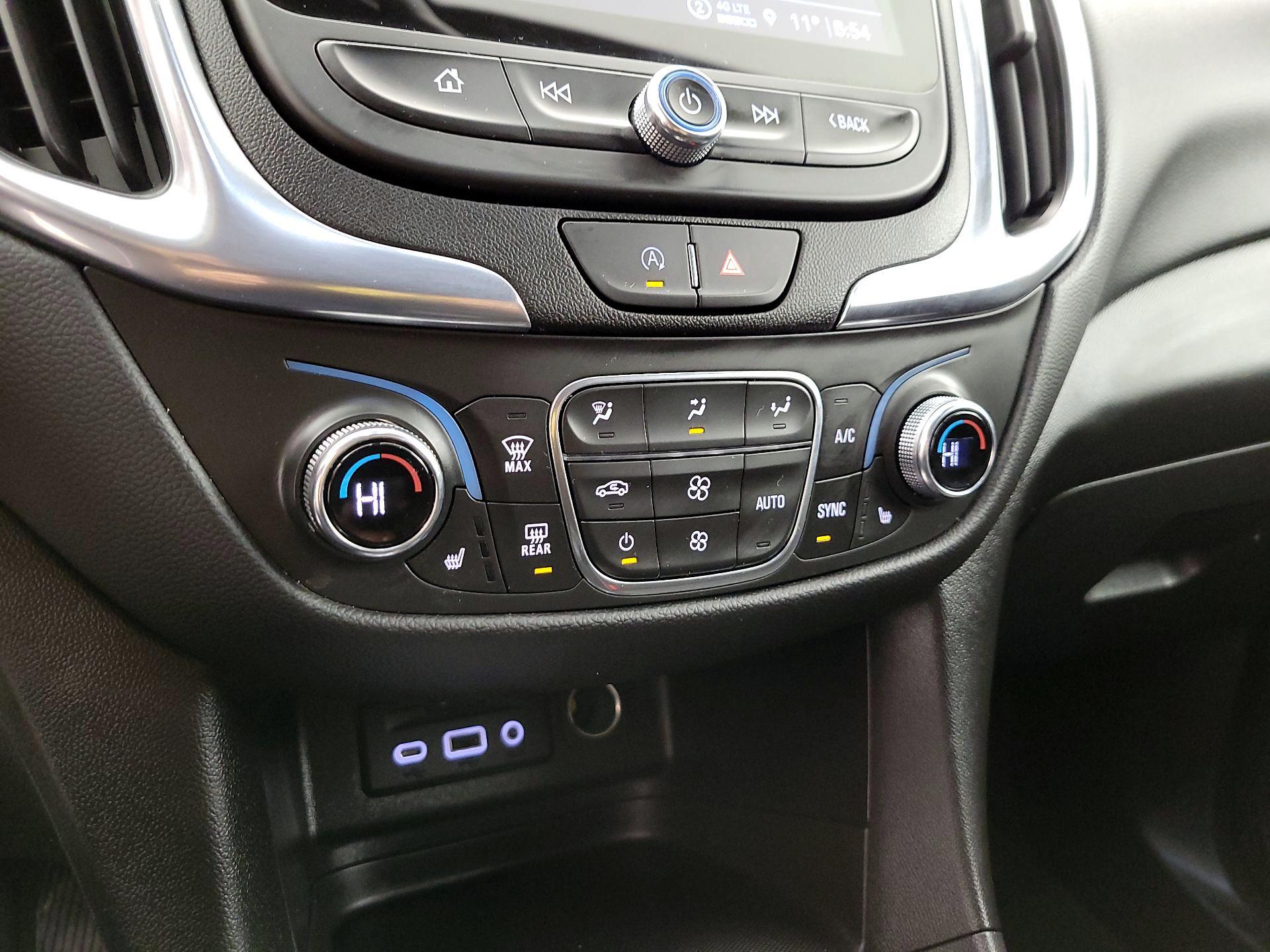 Thumbnail: 2022 Chevrolet Equinox - 17