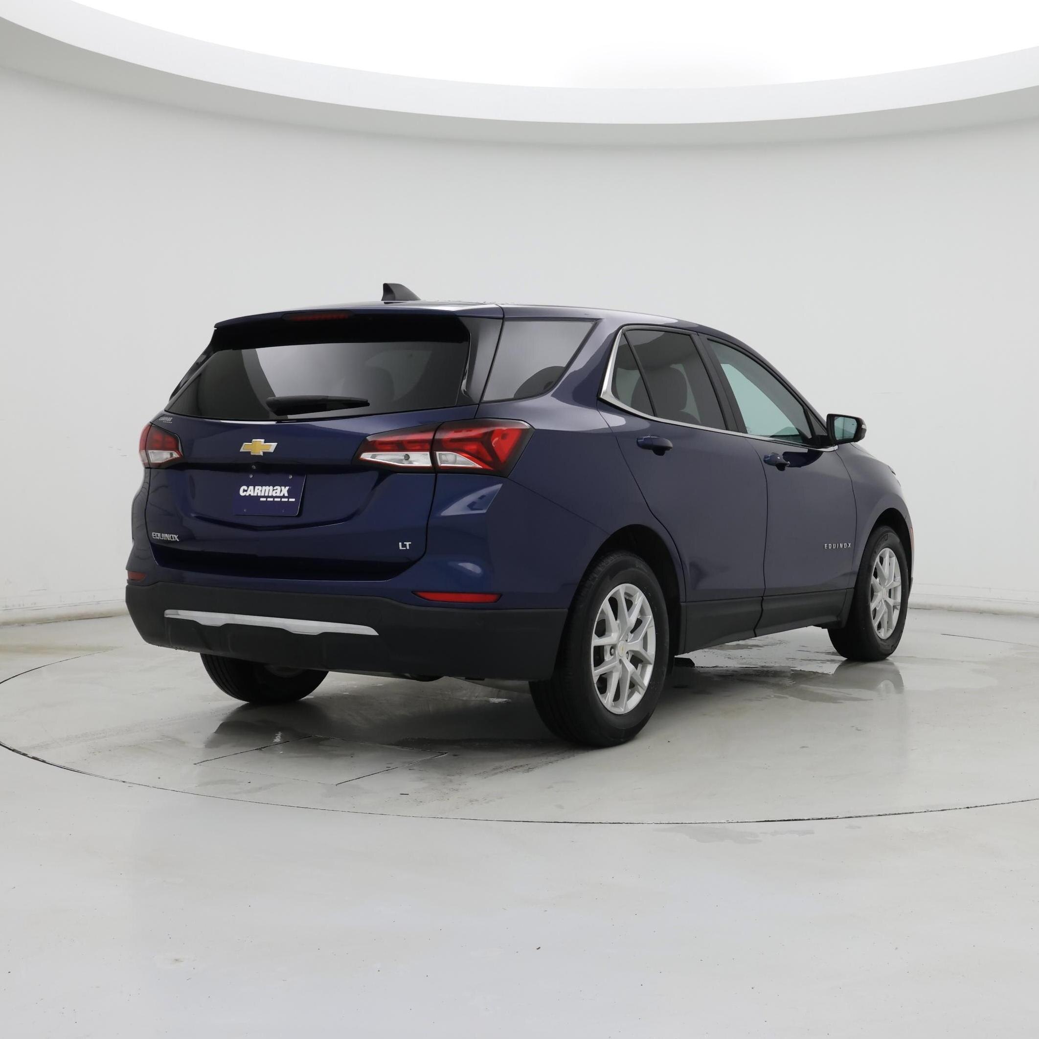 Thumbnail: 2022 Chevrolet Equinox - 8