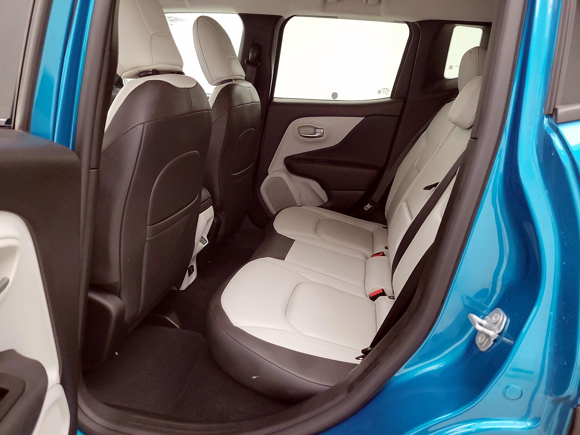 Thumbnail: 2022 Jeep Renegade - 20