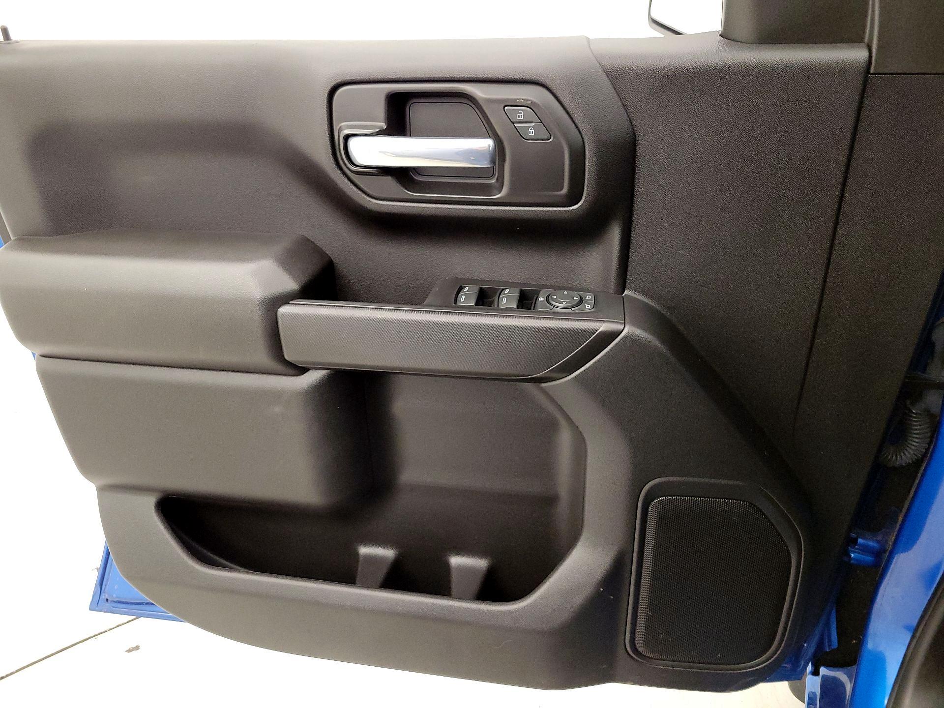 Thumbnail: 2022 Chevrolet Silverado 1500 - 12