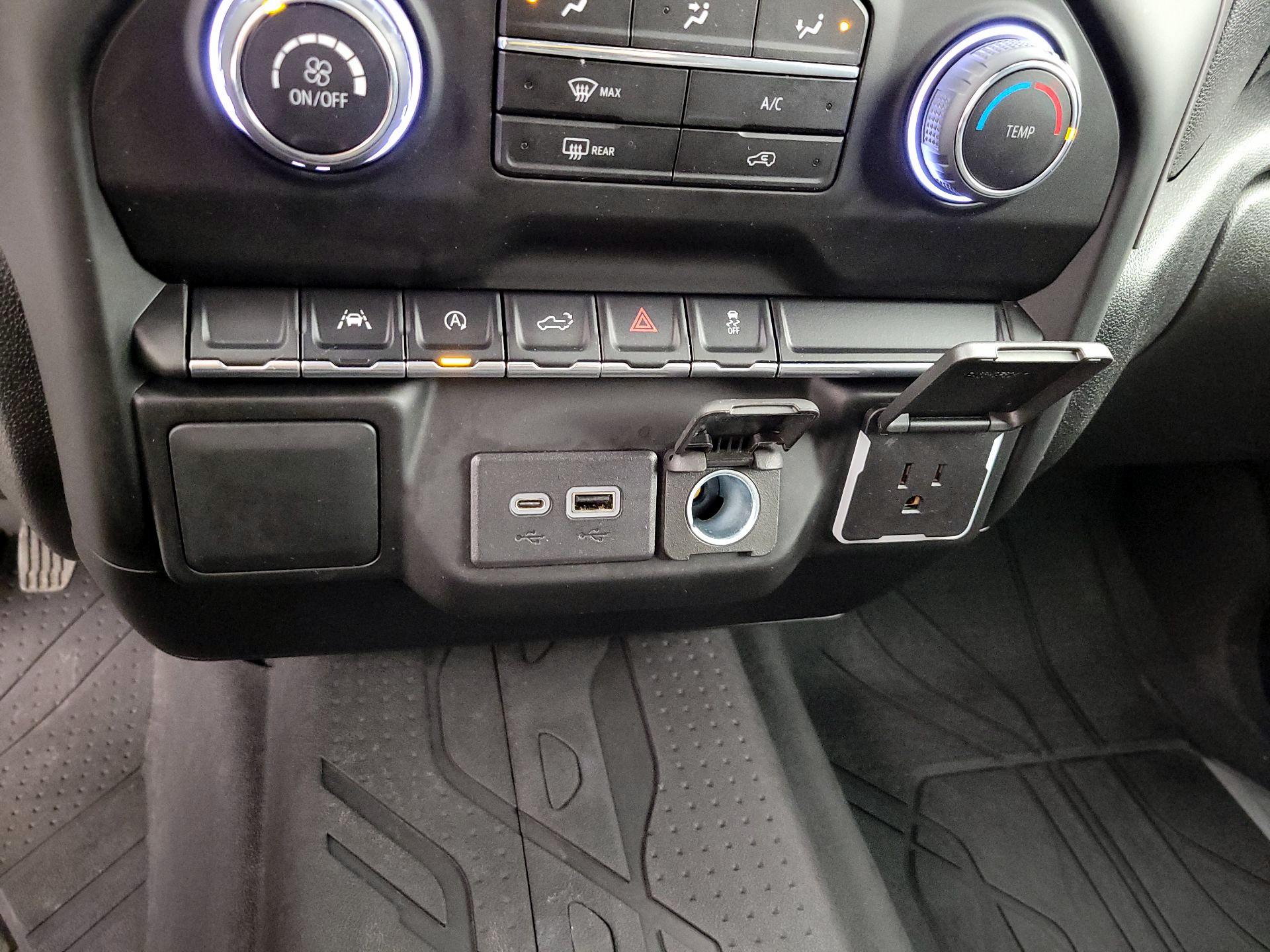 Thumbnail: 2022 Chevrolet Silverado 1500 - 19