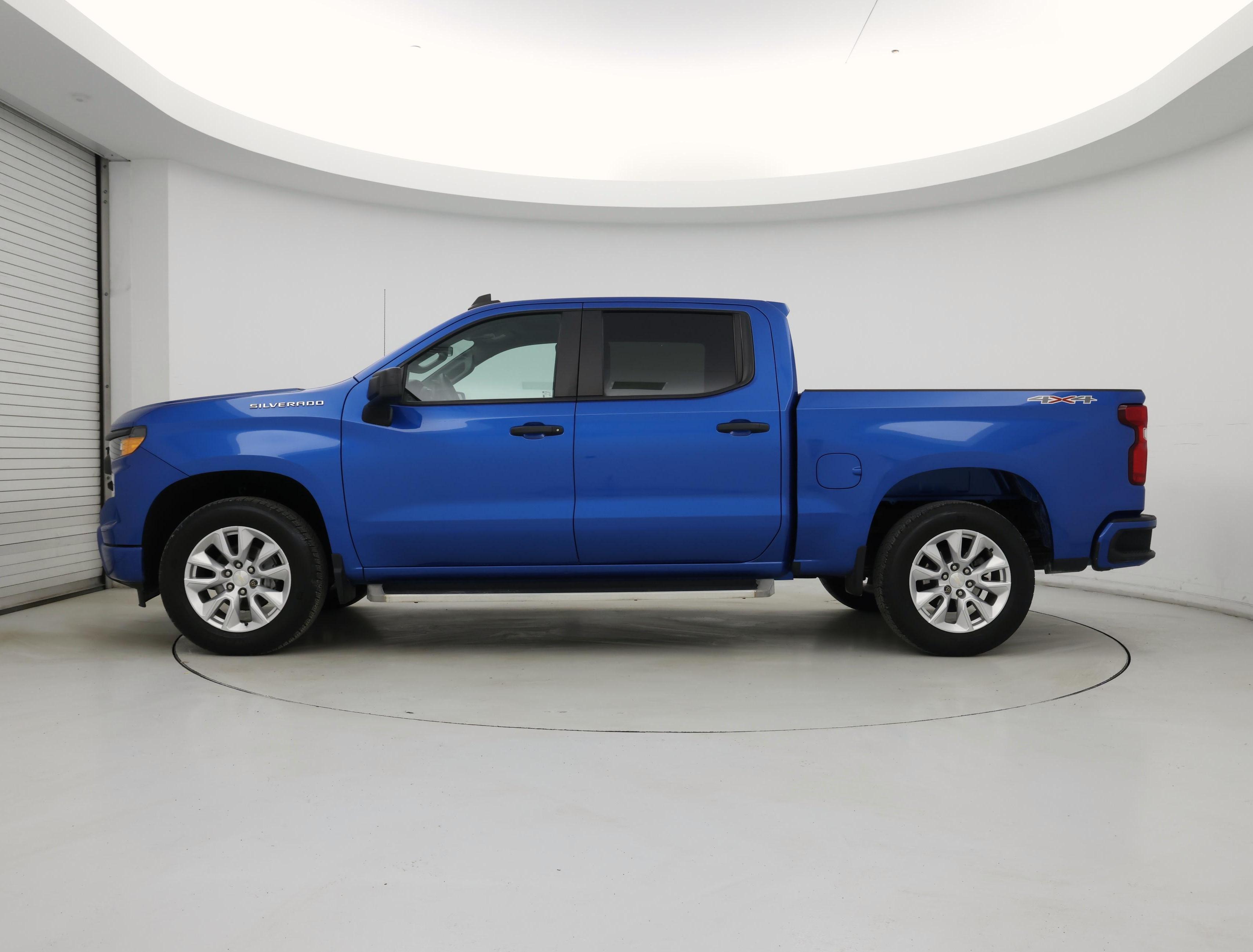 Thumbnail: 2022 Chevrolet Silverado 1500 - 3