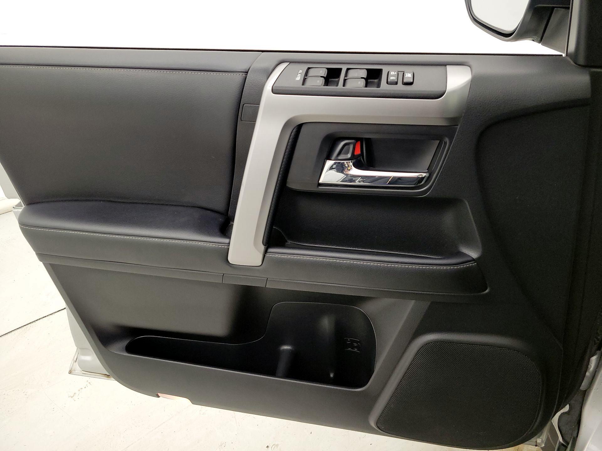 Thumbnail: 2024 Toyota 4Runner - 12