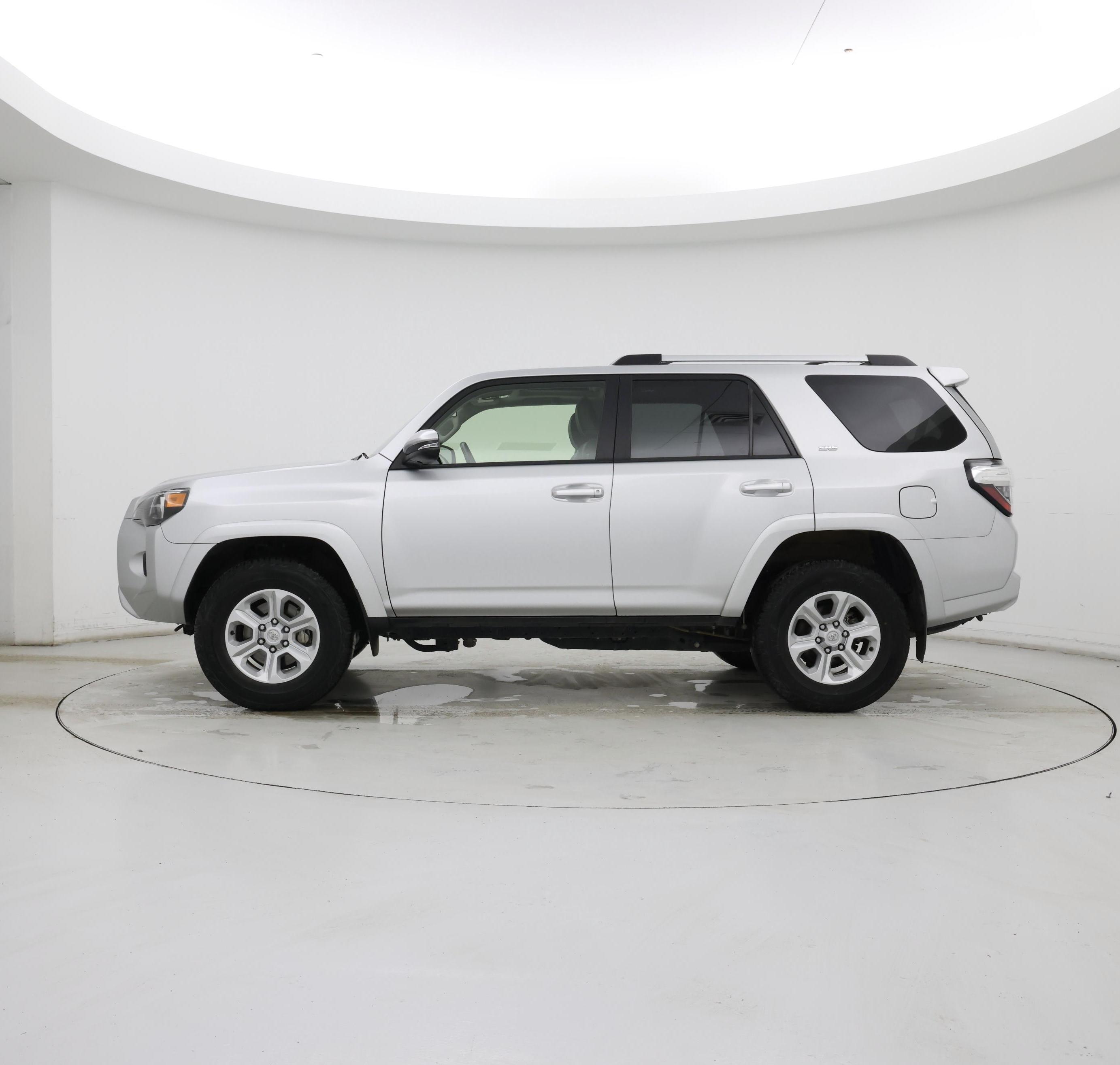 Thumbnail: 2024 Toyota 4Runner - 3