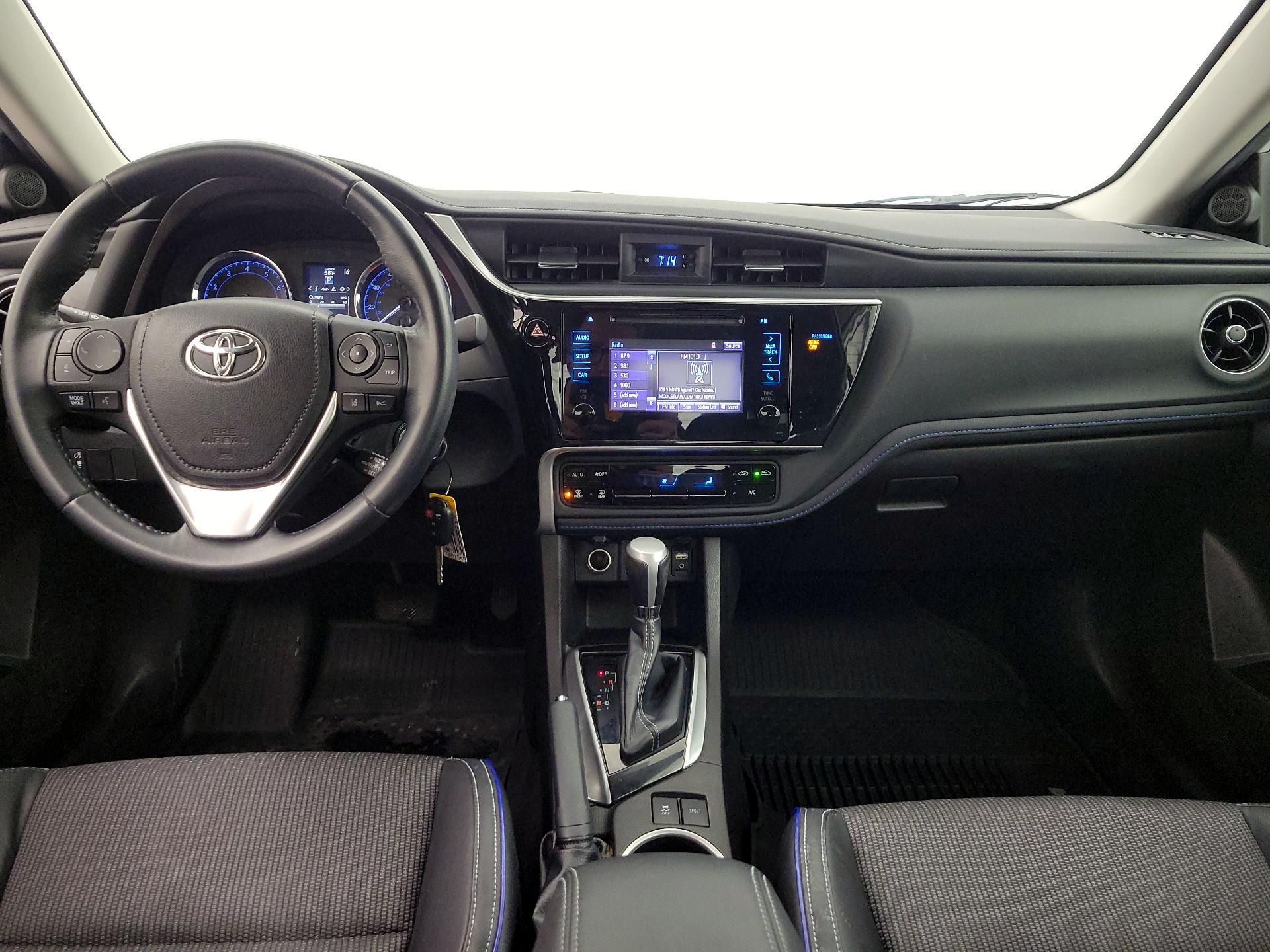 Thumbnail: 2018 Toyota Corolla - 9