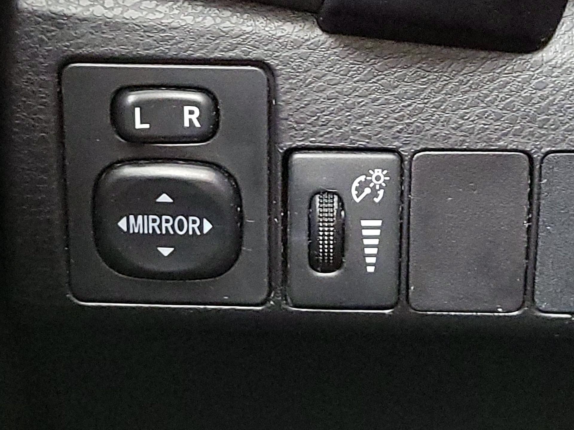 Thumbnail: 2018 Toyota Corolla - 13