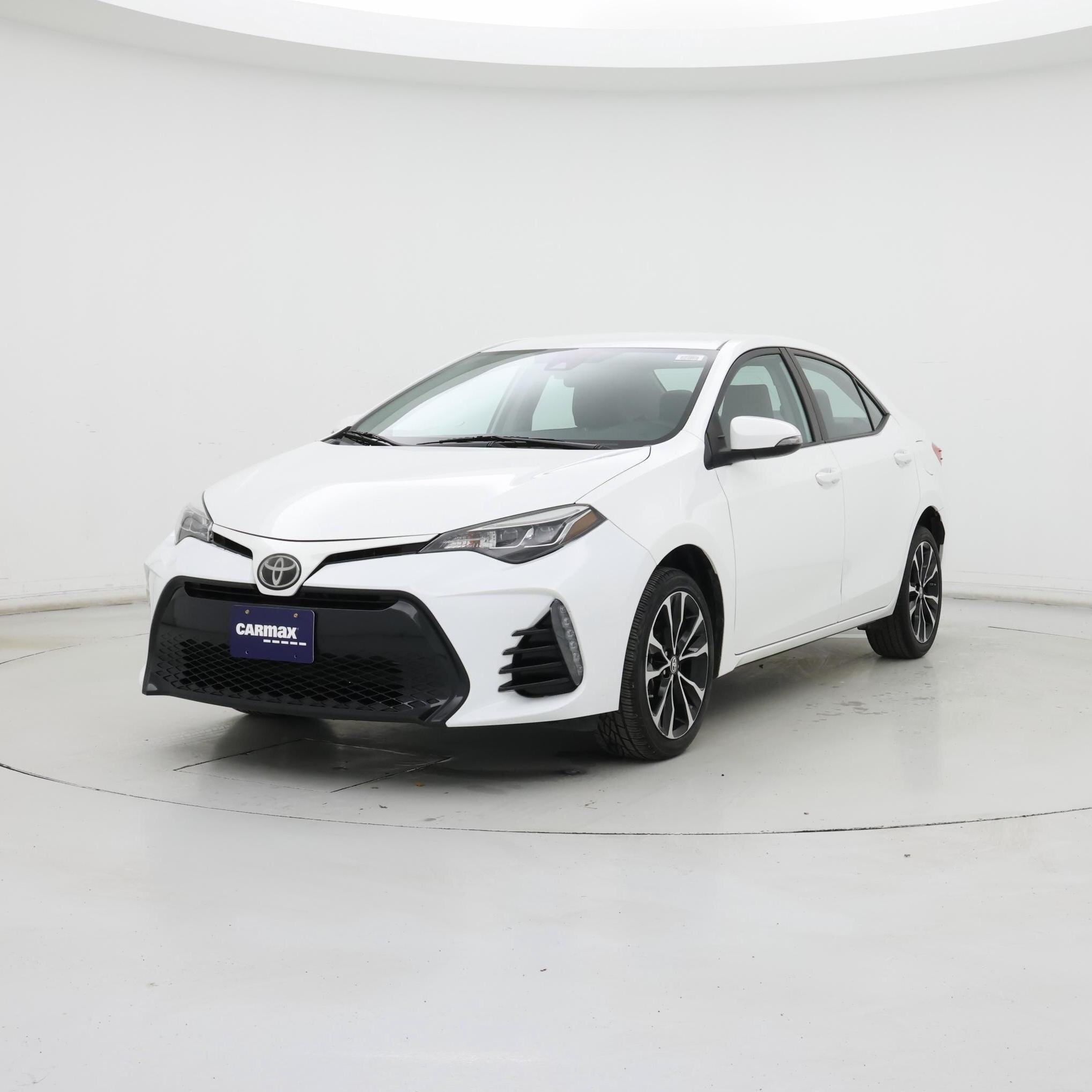 Thumbnail: 2018 Toyota Corolla - 4