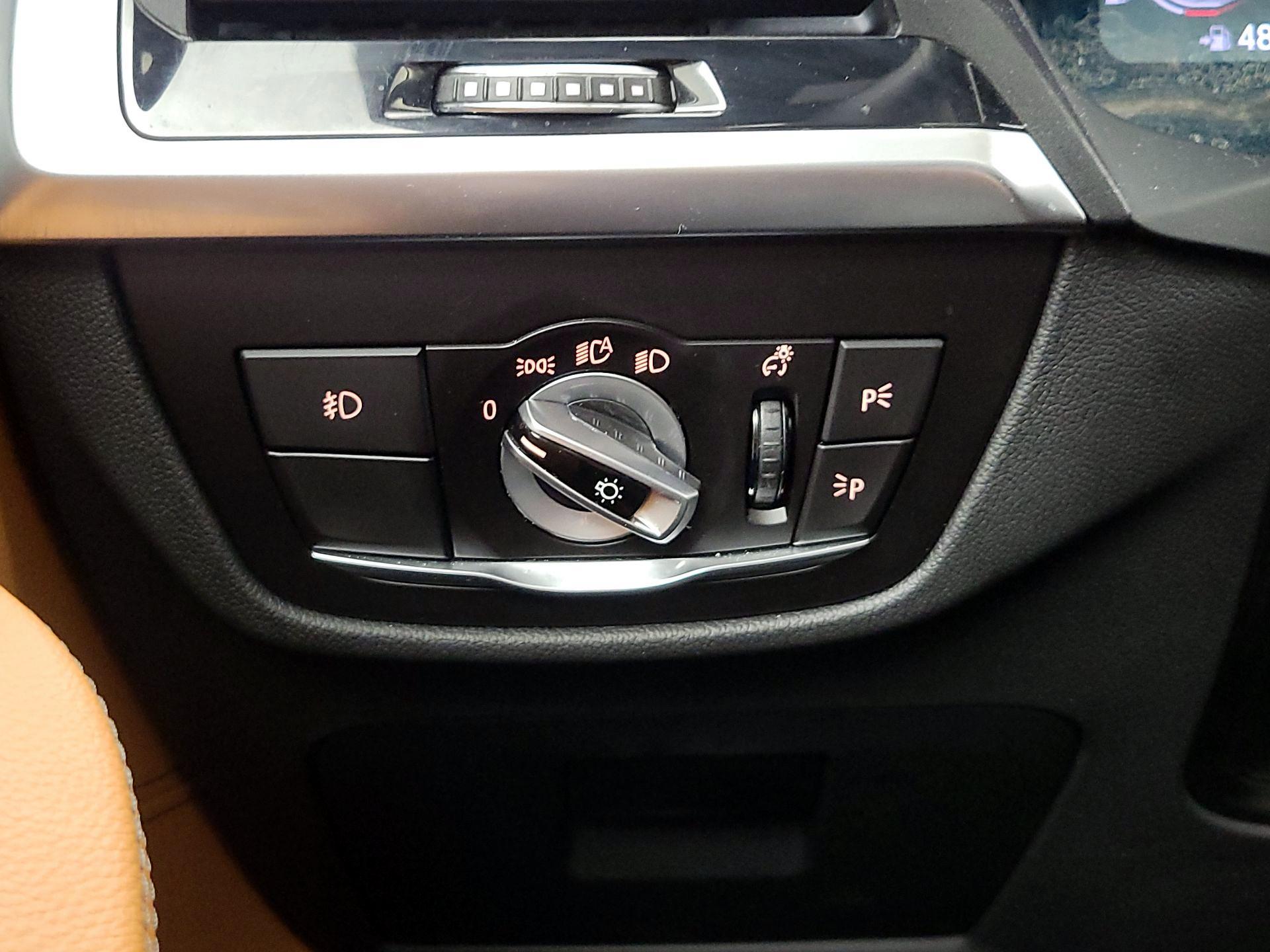 Thumbnail: 2021 BMW X3 - 13