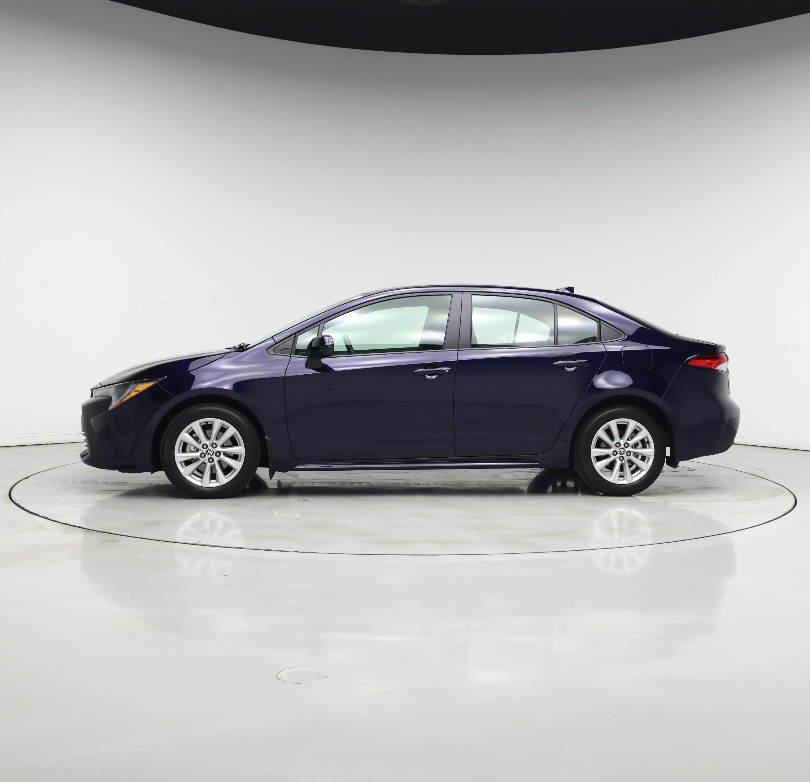 Thumbnail: 2024 Toyota Corolla - 3