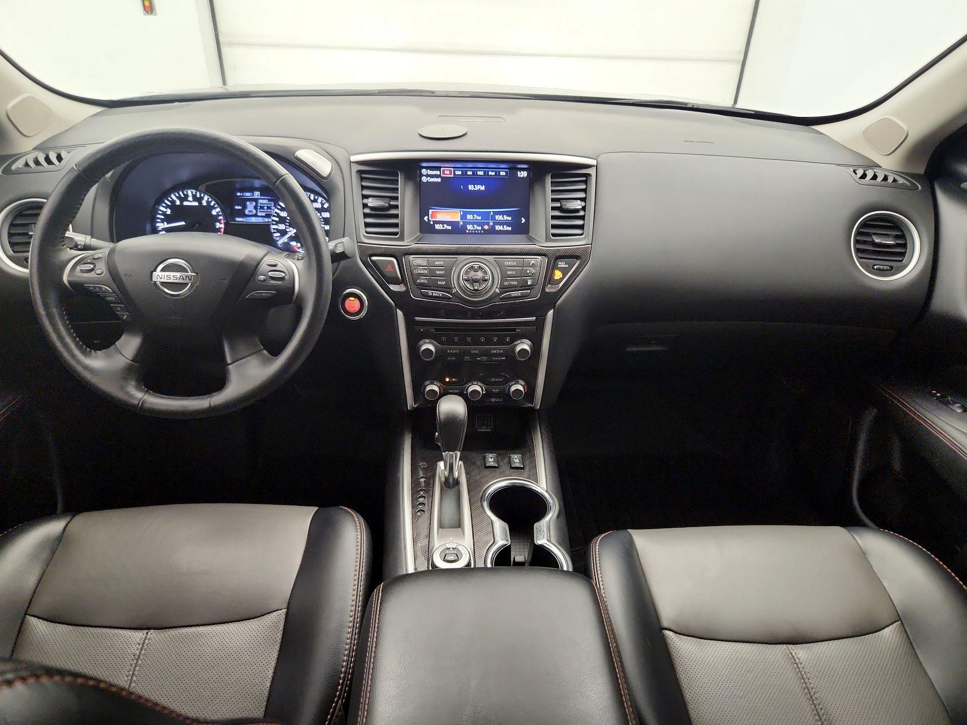 Thumbnail: 2019 Nissan Pathfinder - 9