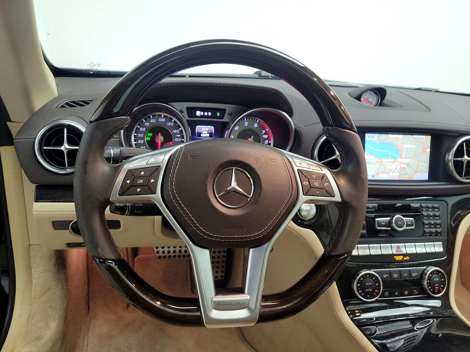 Thumbnail: 2016 Mercedes-Benz SL-Class - 10