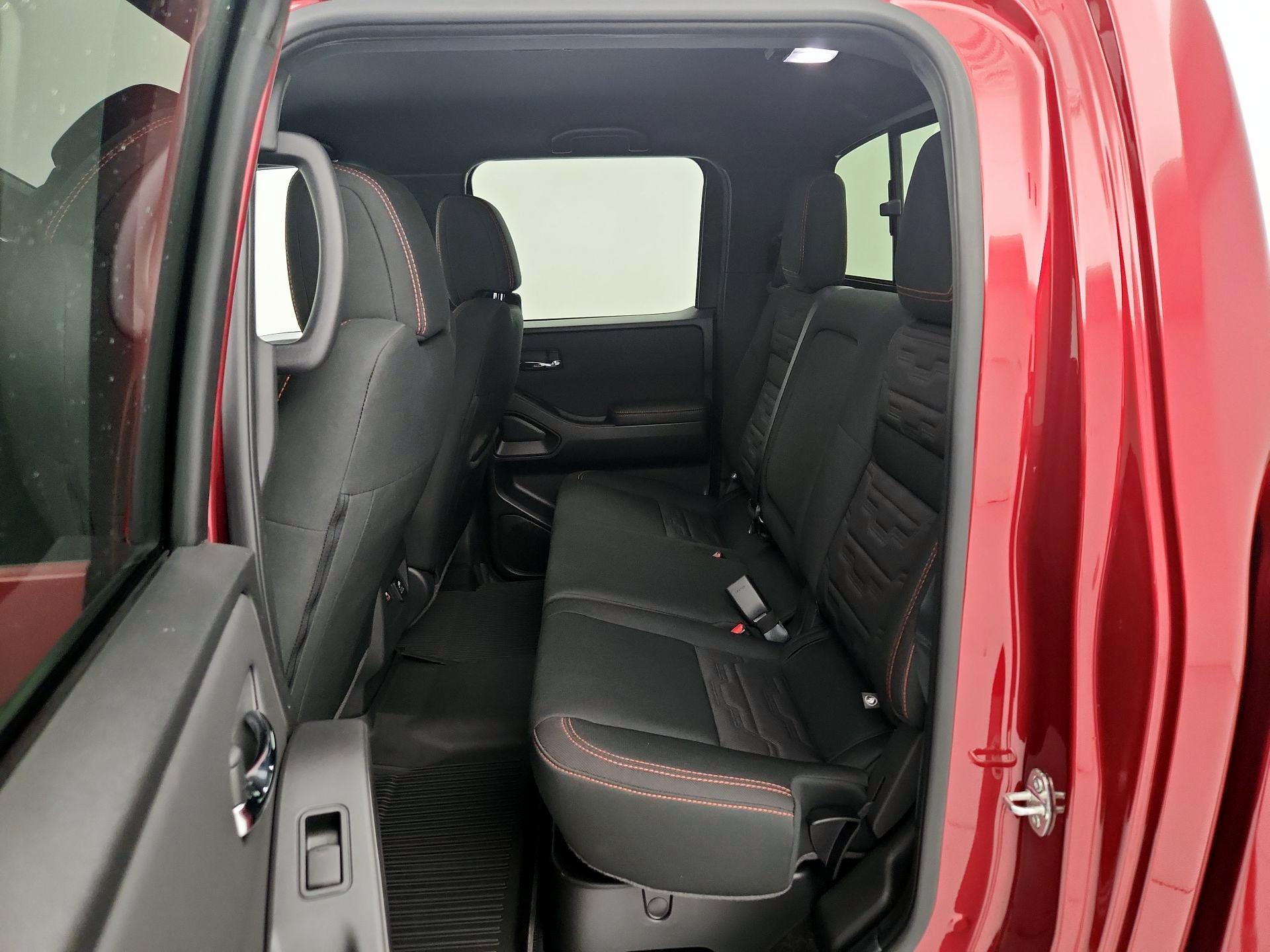 Thumbnail: 2024 Nissan Frontier - 20