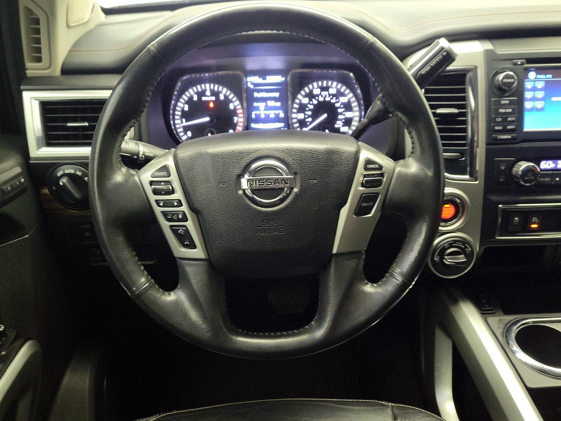 Thumbnail: 2017 Nissan Titan - 10