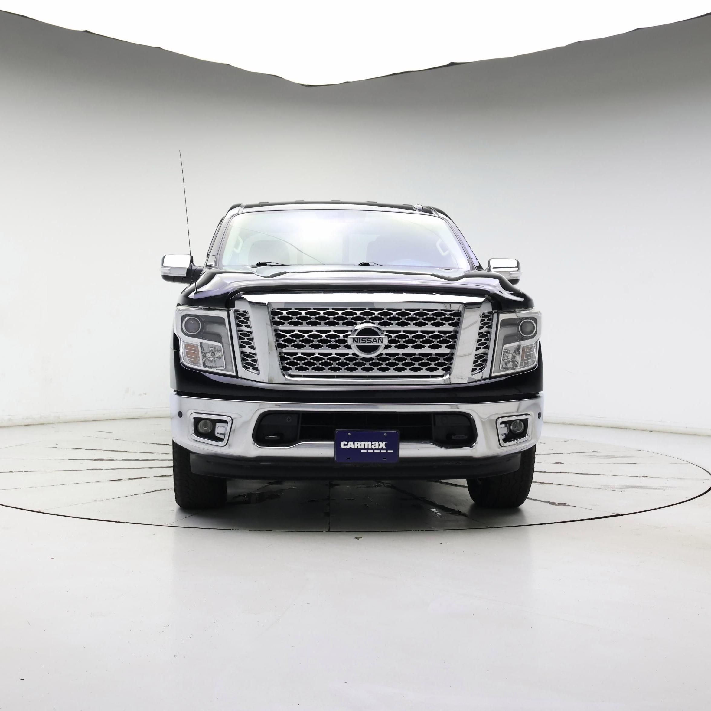 Thumbnail: 2017 Nissan Titan - 5