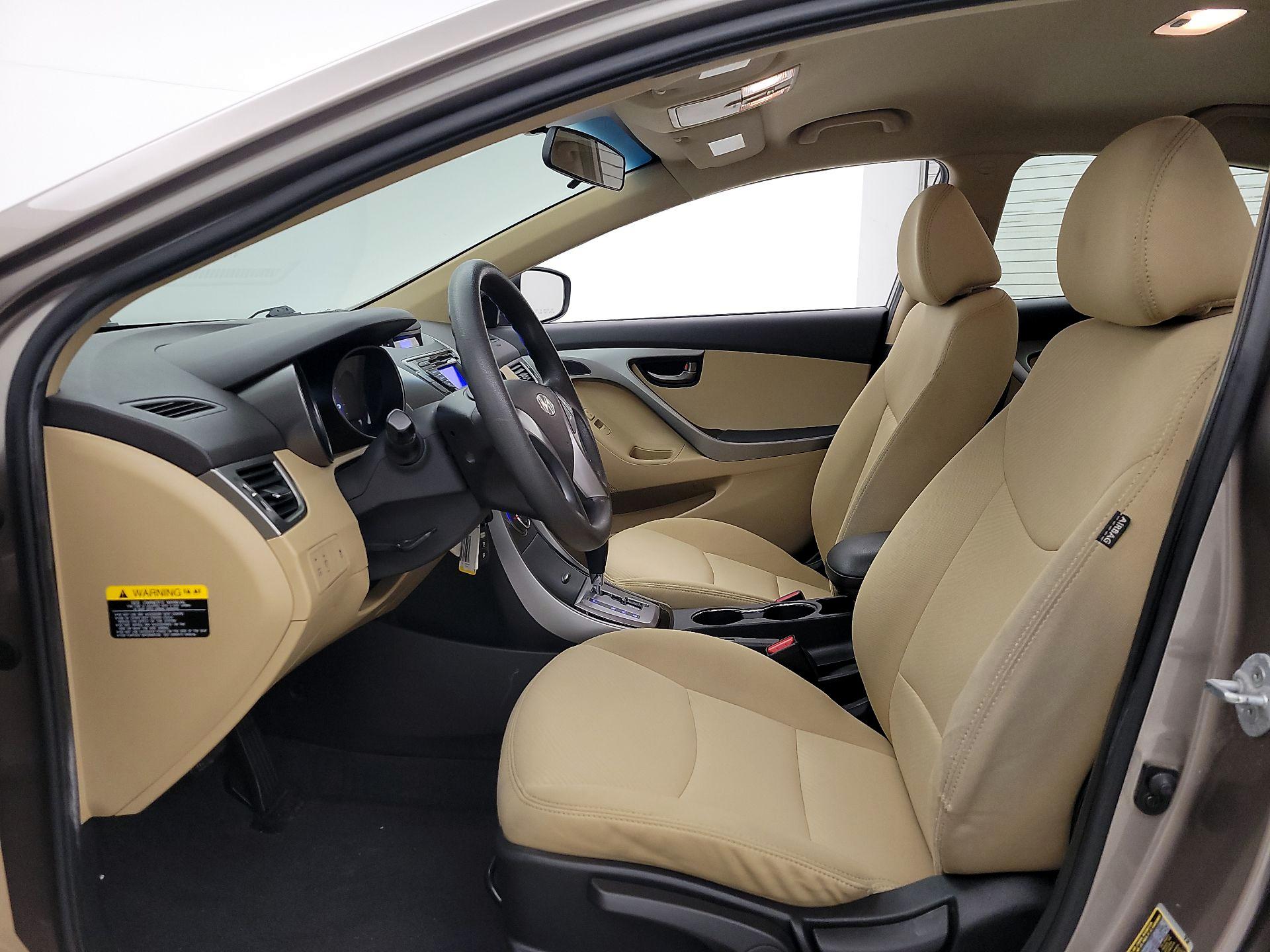 Thumbnail: 2013 Hyundai Elantra - 11
