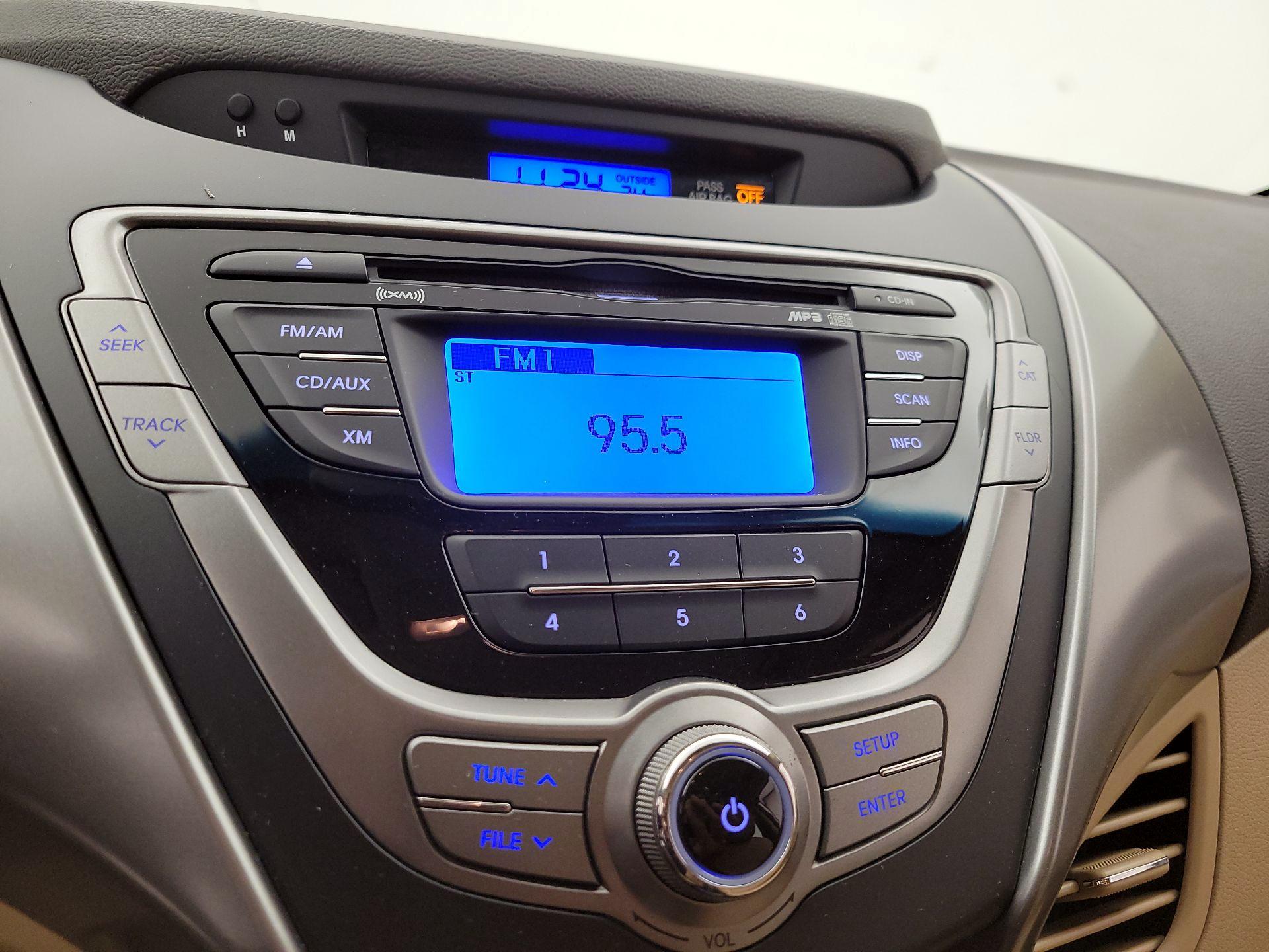 Thumbnail: 2013 Hyundai Elantra - 14