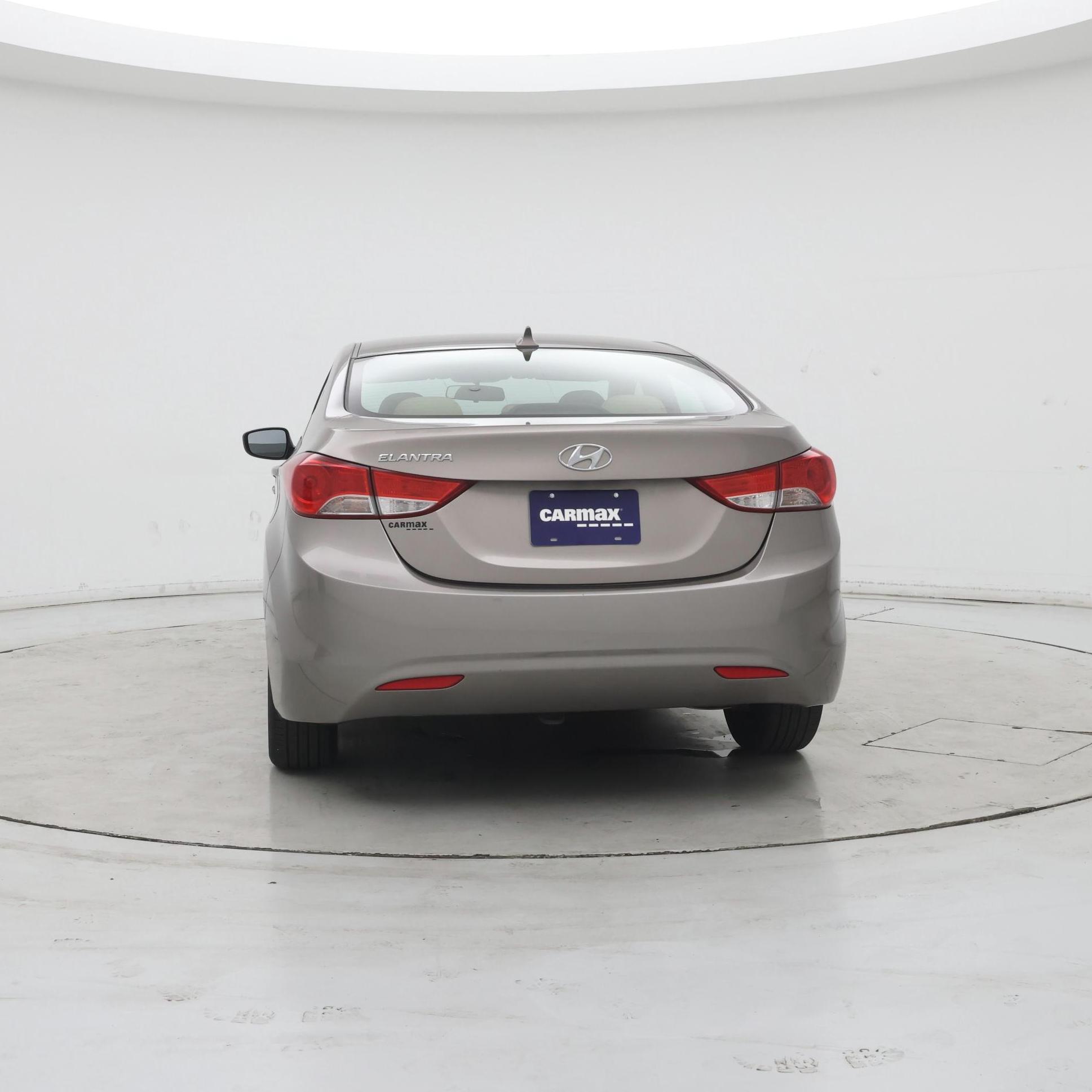 Thumbnail: 2013 Hyundai Elantra - 6