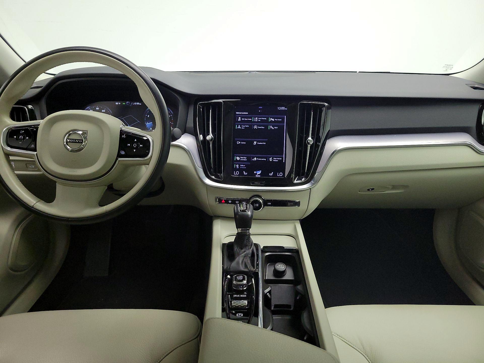 Thumbnail: 2020 Volvo S60 - 9