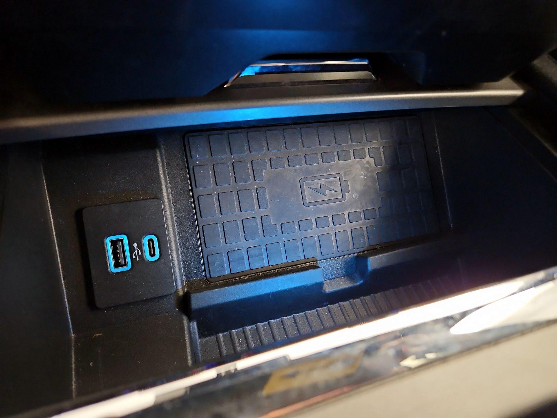 Thumbnail: 2021 Ford Expedition - 19