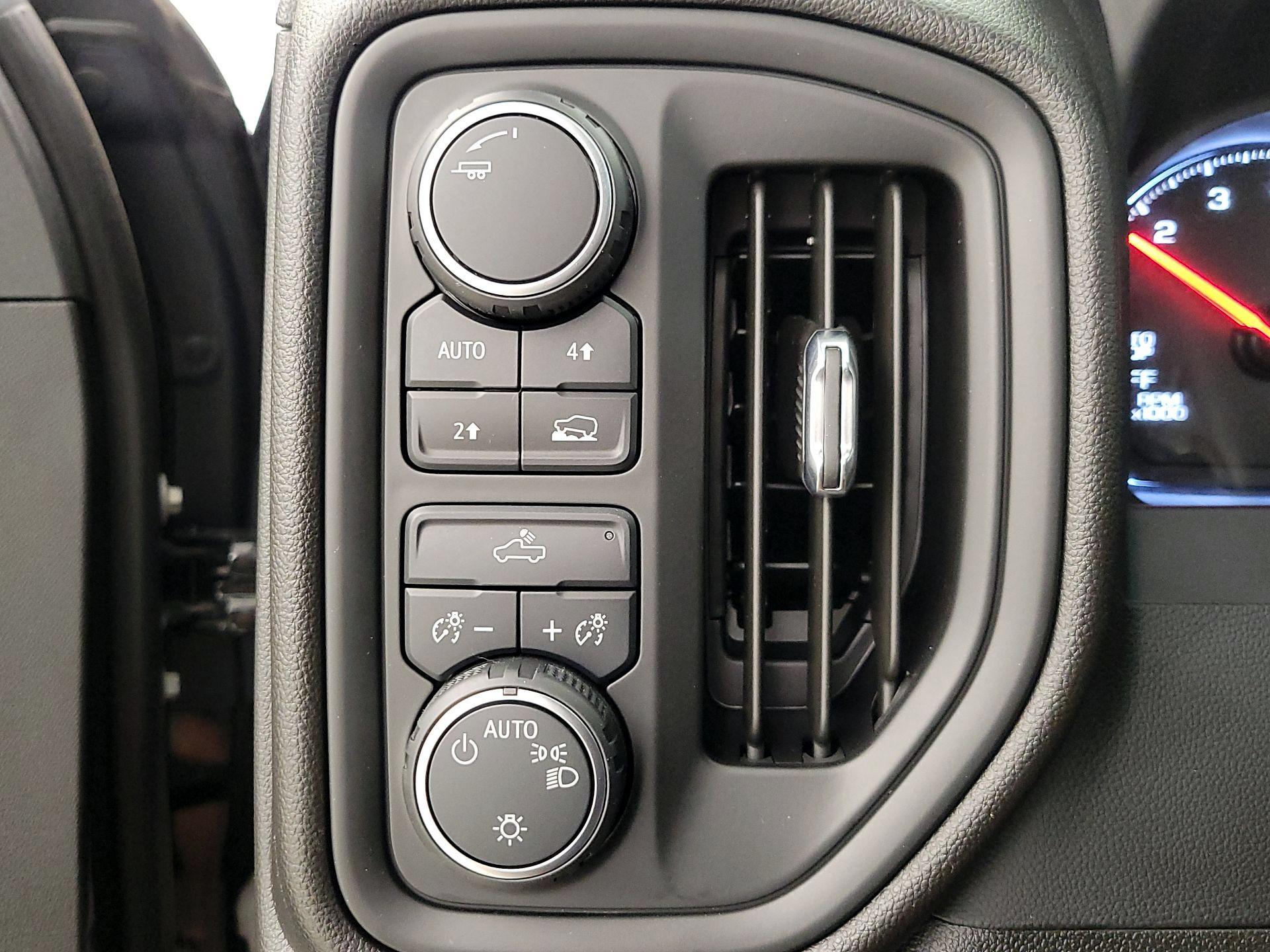 Thumbnail: 2022 Chevrolet Silverado 1500 - 13
