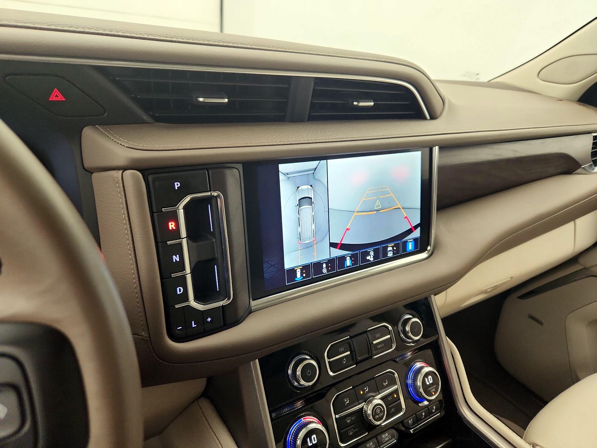 Thumbnail: 2024 GMC Yukon XL - 15