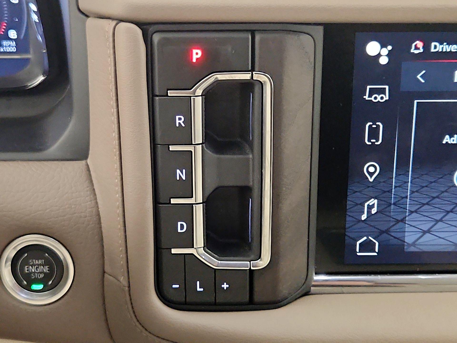 Thumbnail: 2024 GMC Yukon XL - 18