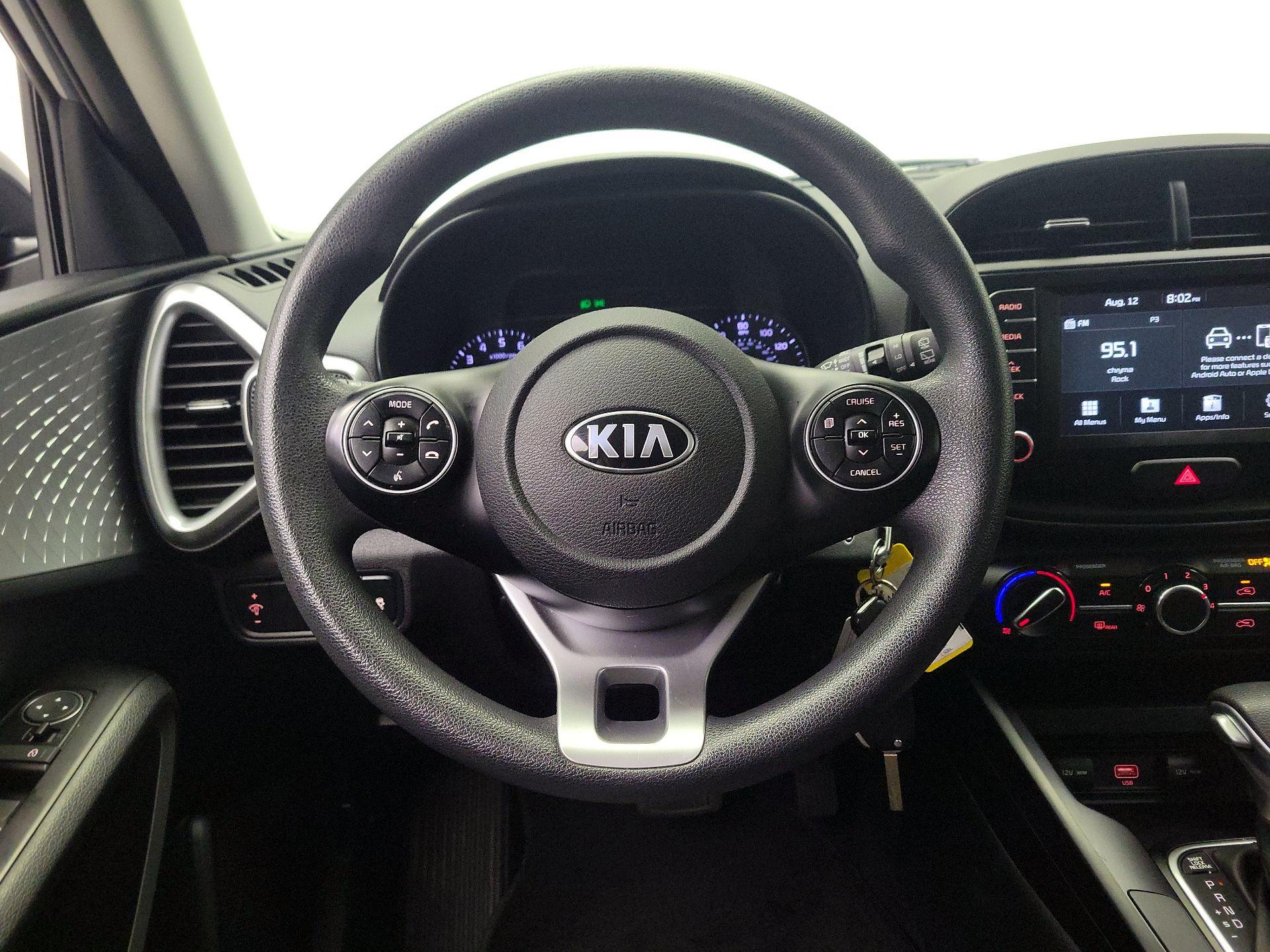 Thumbnail: 2020 Kia Soul - 10