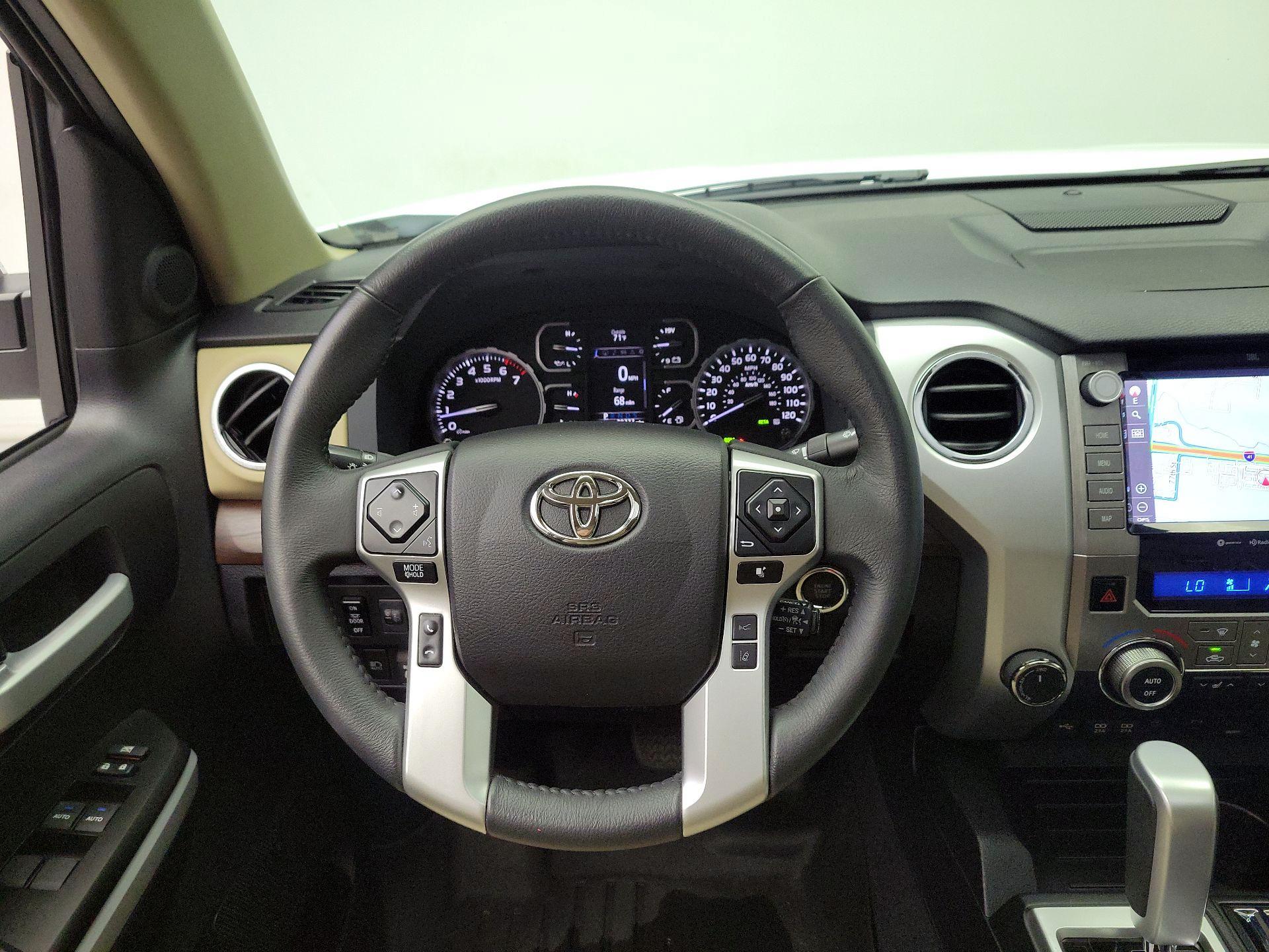 Thumbnail: 2021 Toyota Tundra - 10