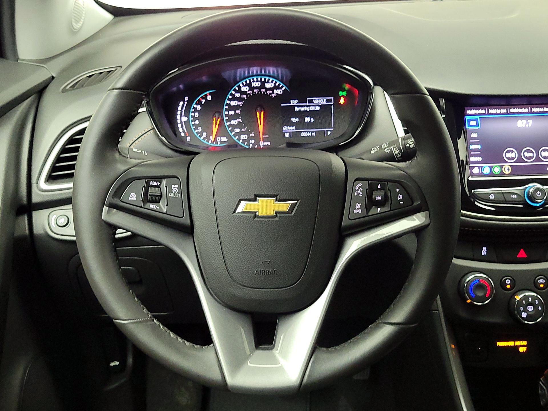 Thumbnail: 2021 Chevrolet Trax - 10