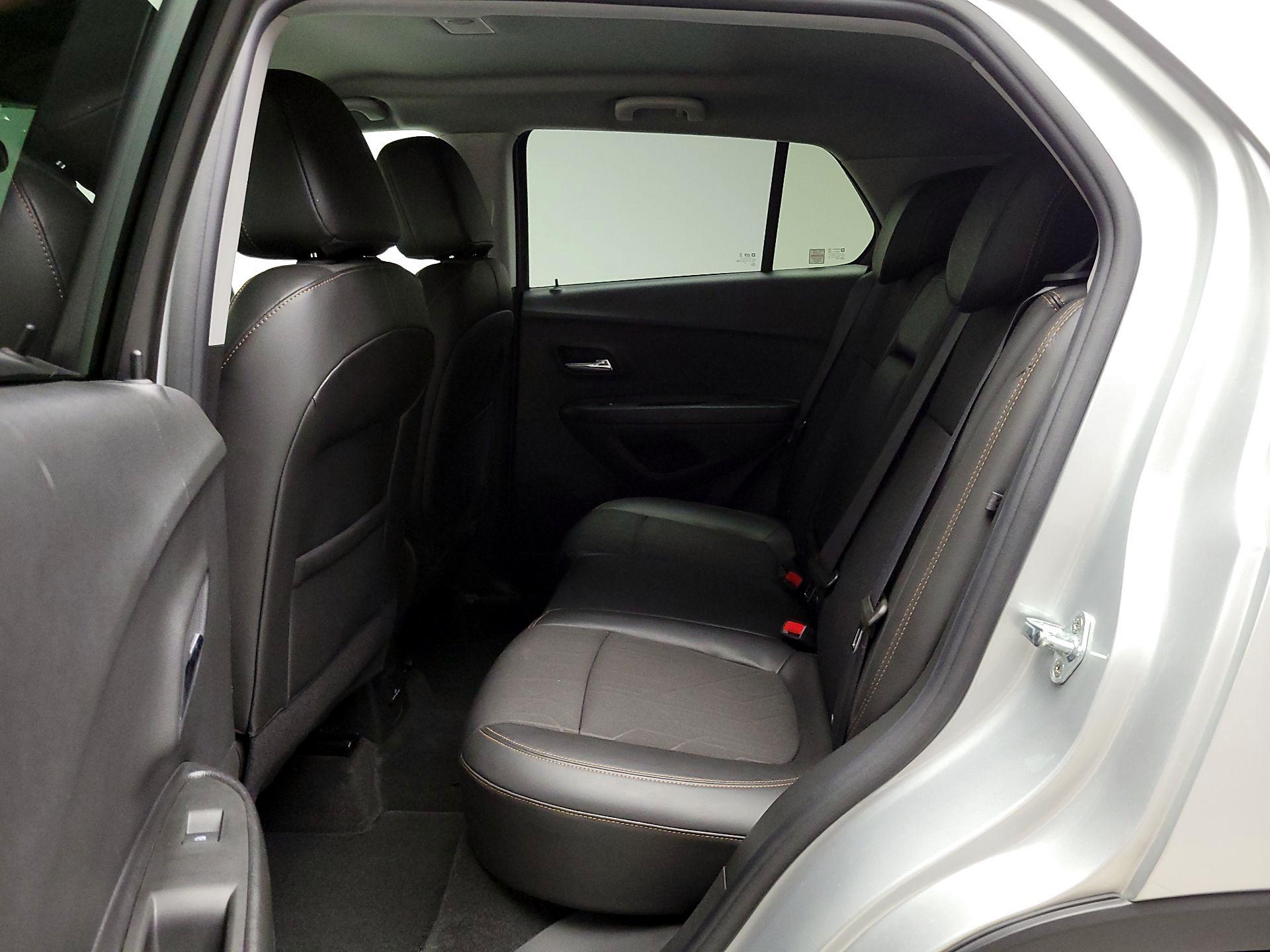 Thumbnail: 2021 Chevrolet Trax - 19