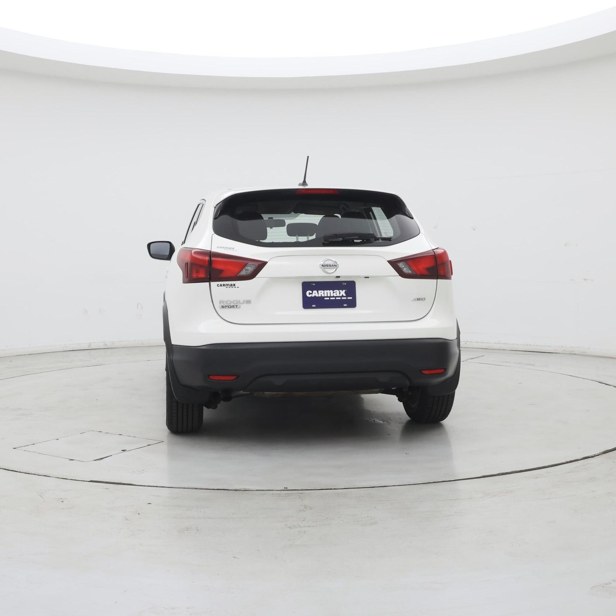 Thumbnail: 2019 Nissan Rogue Sport - 6