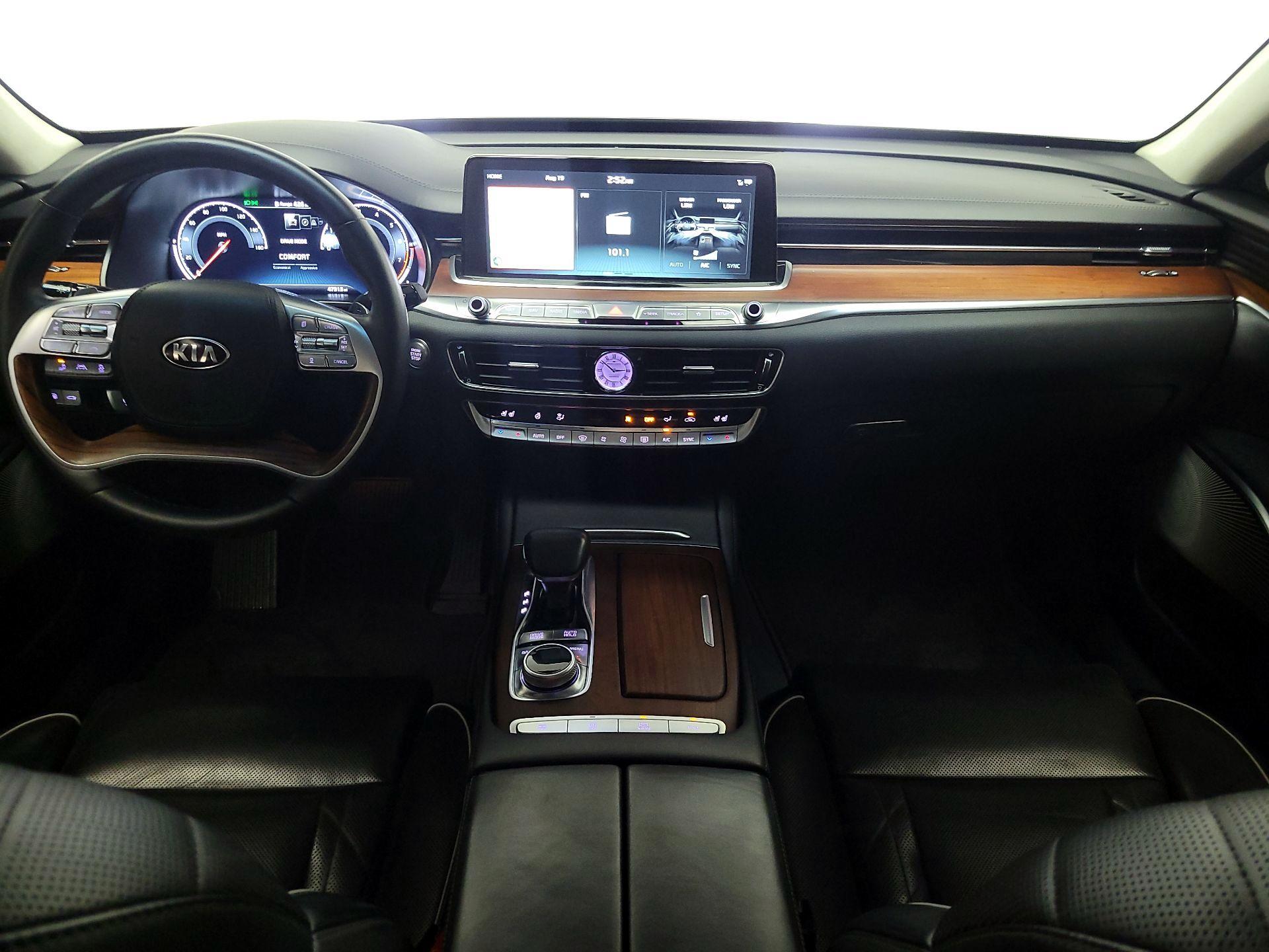 Thumbnail: 2019 Kia K900 - 9