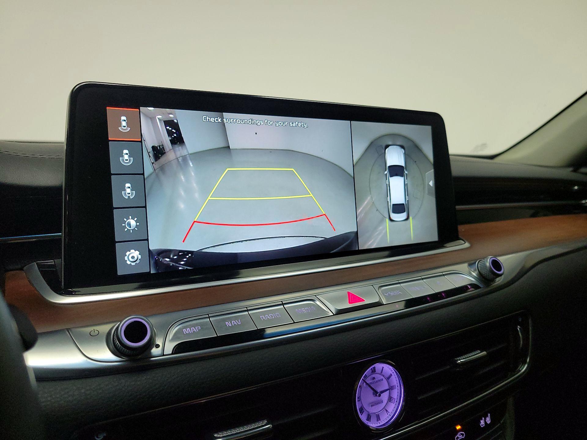 Thumbnail: 2019 Kia K900 - 15