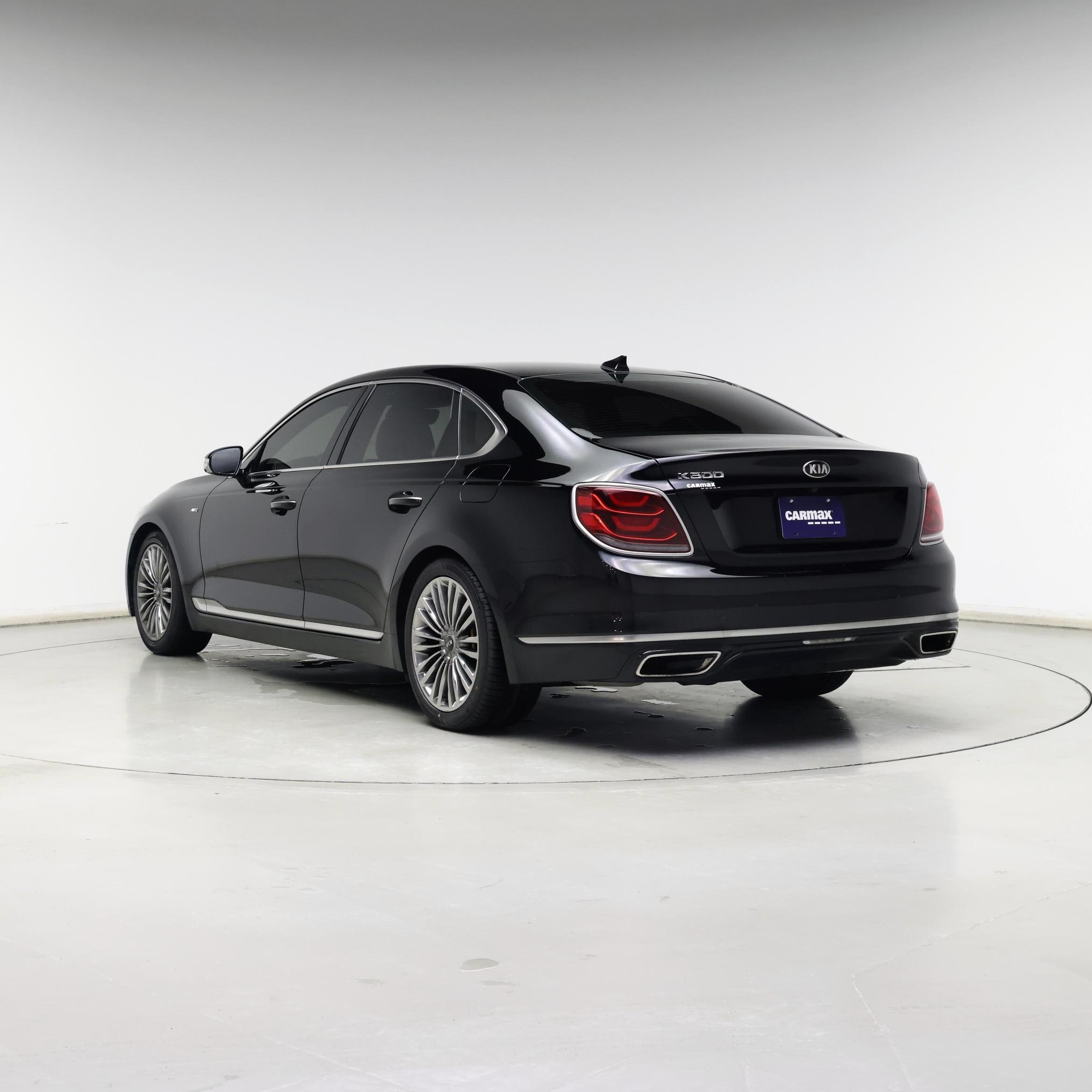 Thumbnail: 2019 Kia K900 - 2