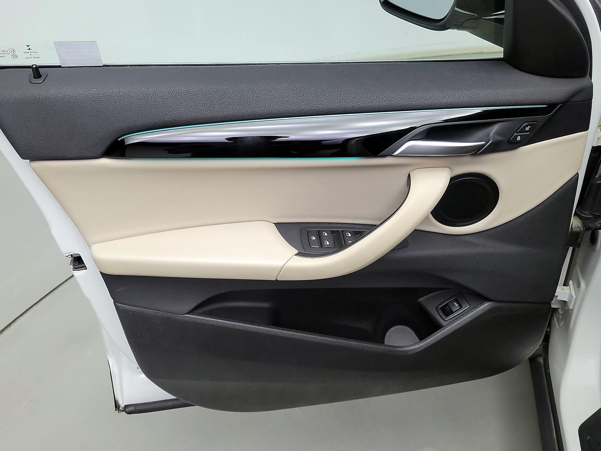 Thumbnail: 2020 BMW X2 - 12