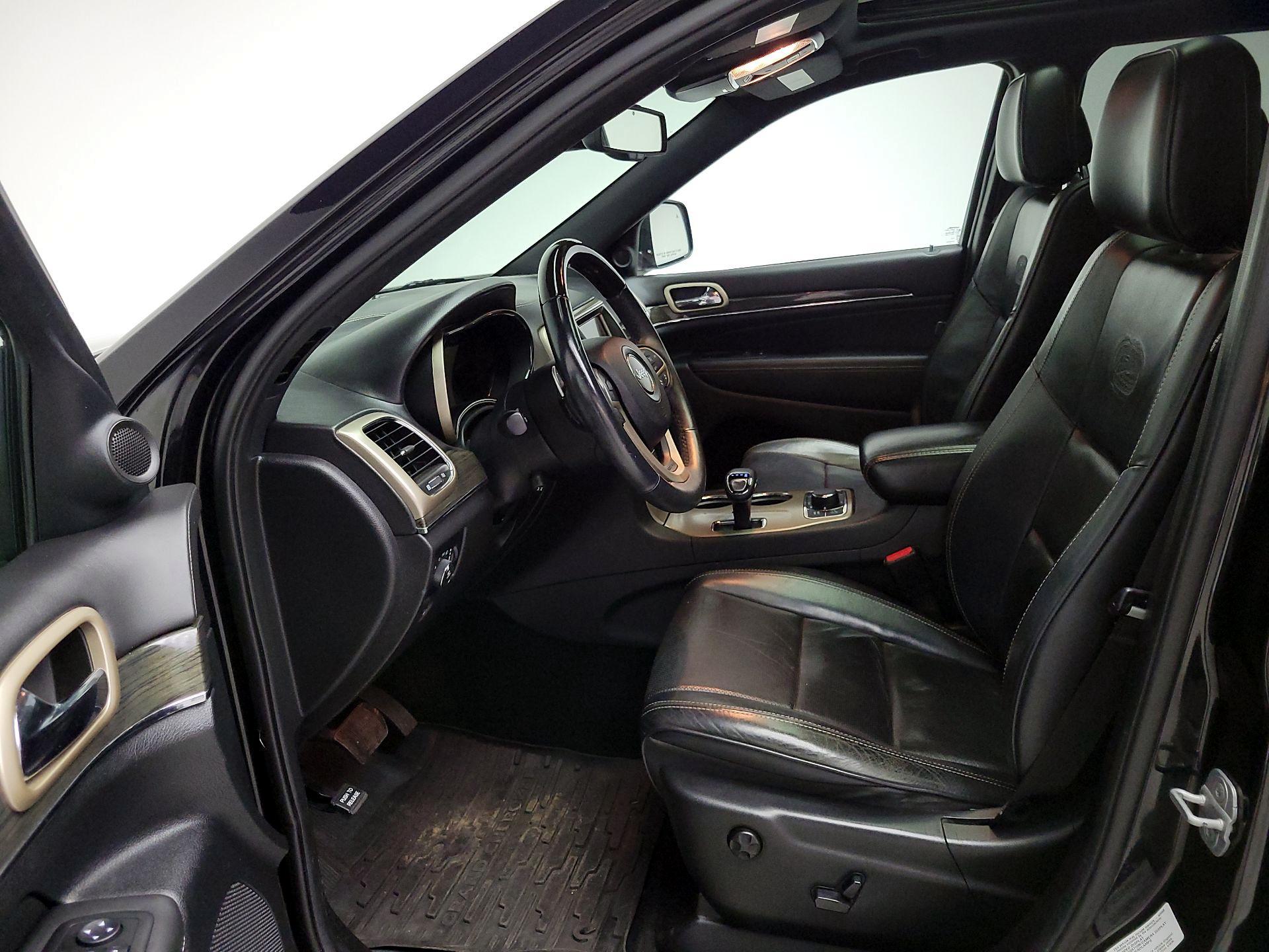 Thumbnail: 2014 Jeep Grand Cherokee - 11