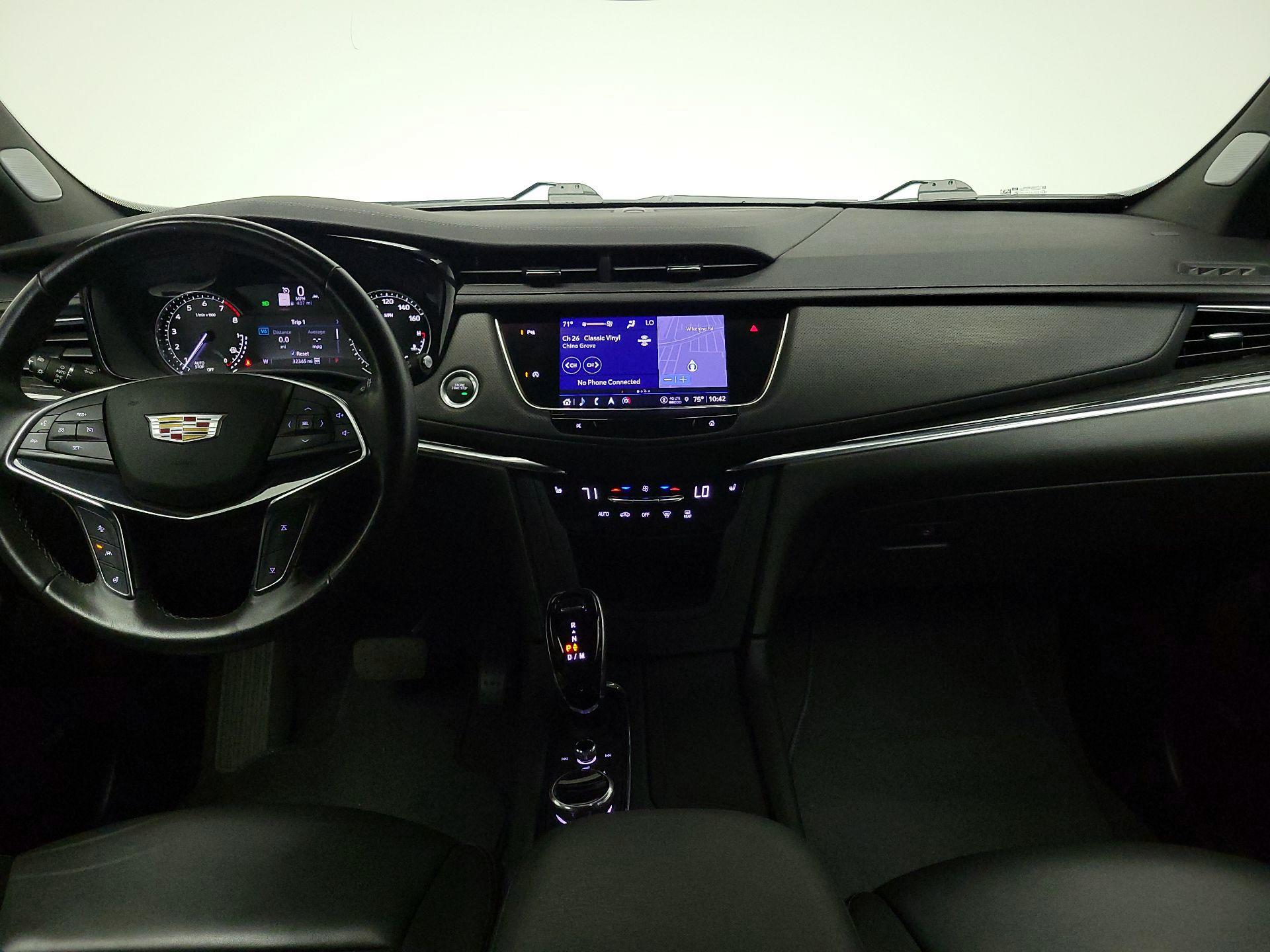 Thumbnail: 2023 Cadillac XT5 - 9