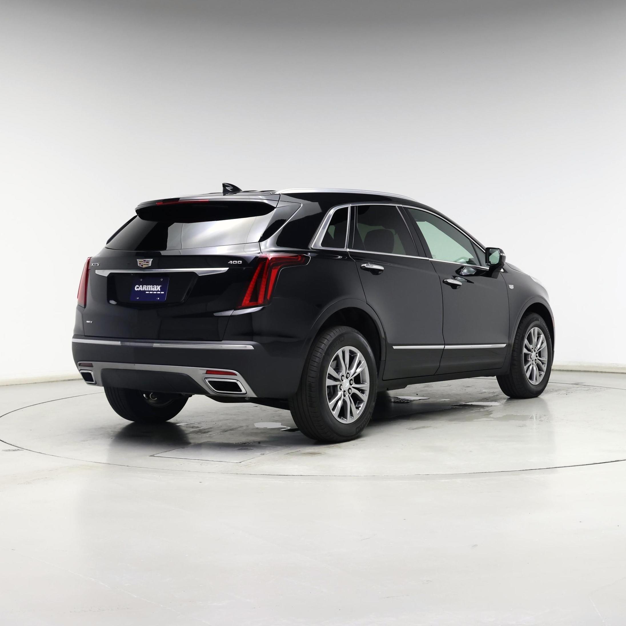 Thumbnail: 2023 Cadillac XT5 - 8