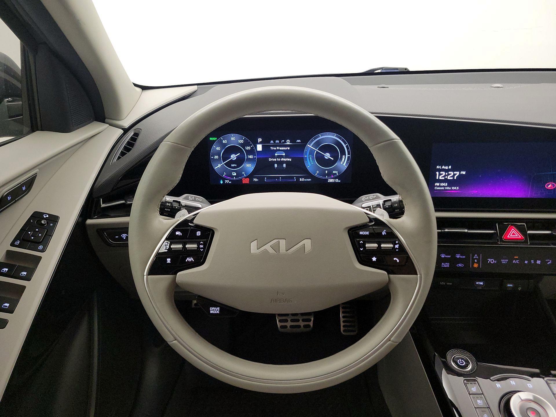 Thumbnail: 2023 Kia Niro - 10