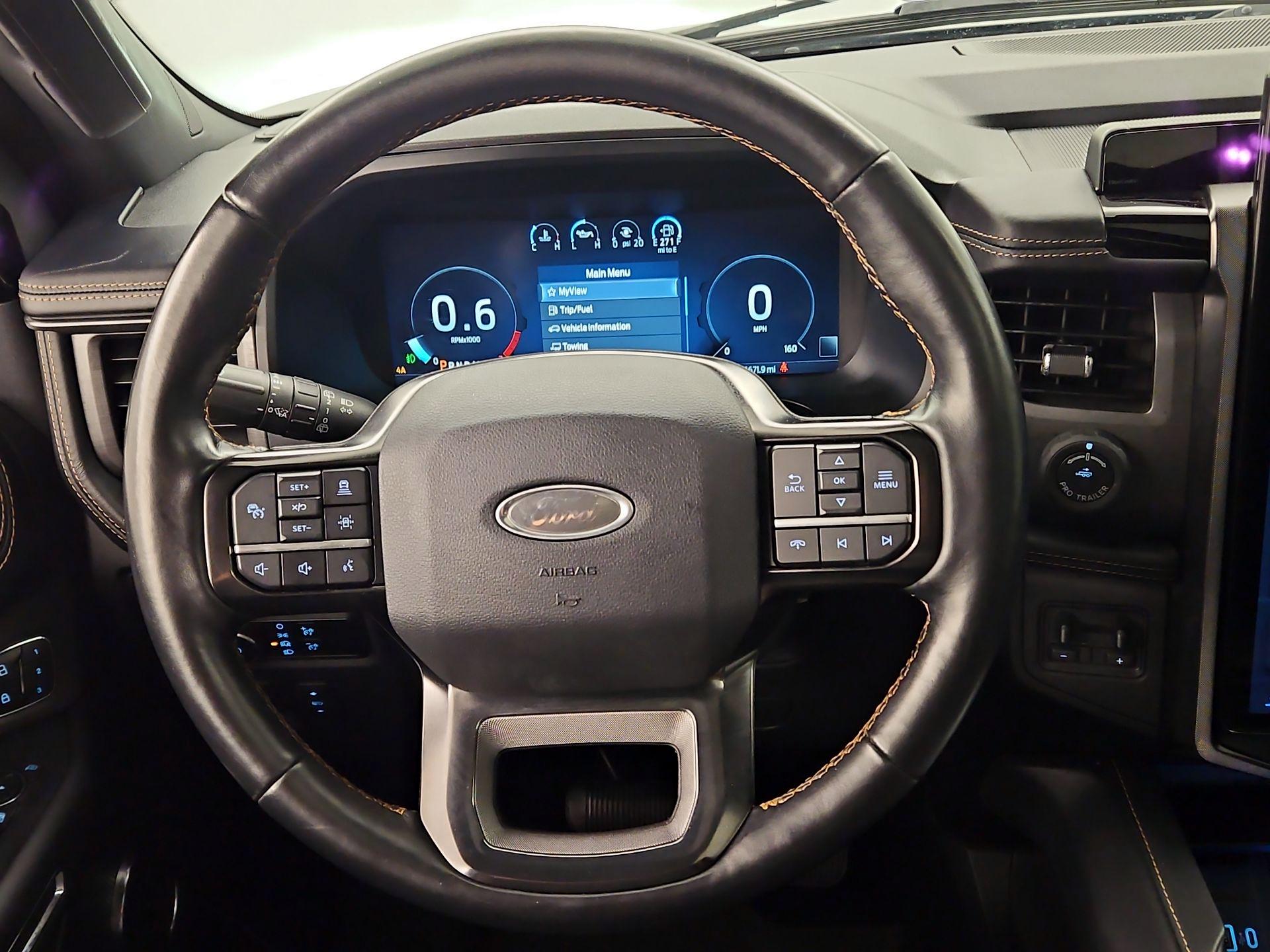 Thumbnail: 2023 Ford Expedition - 10
