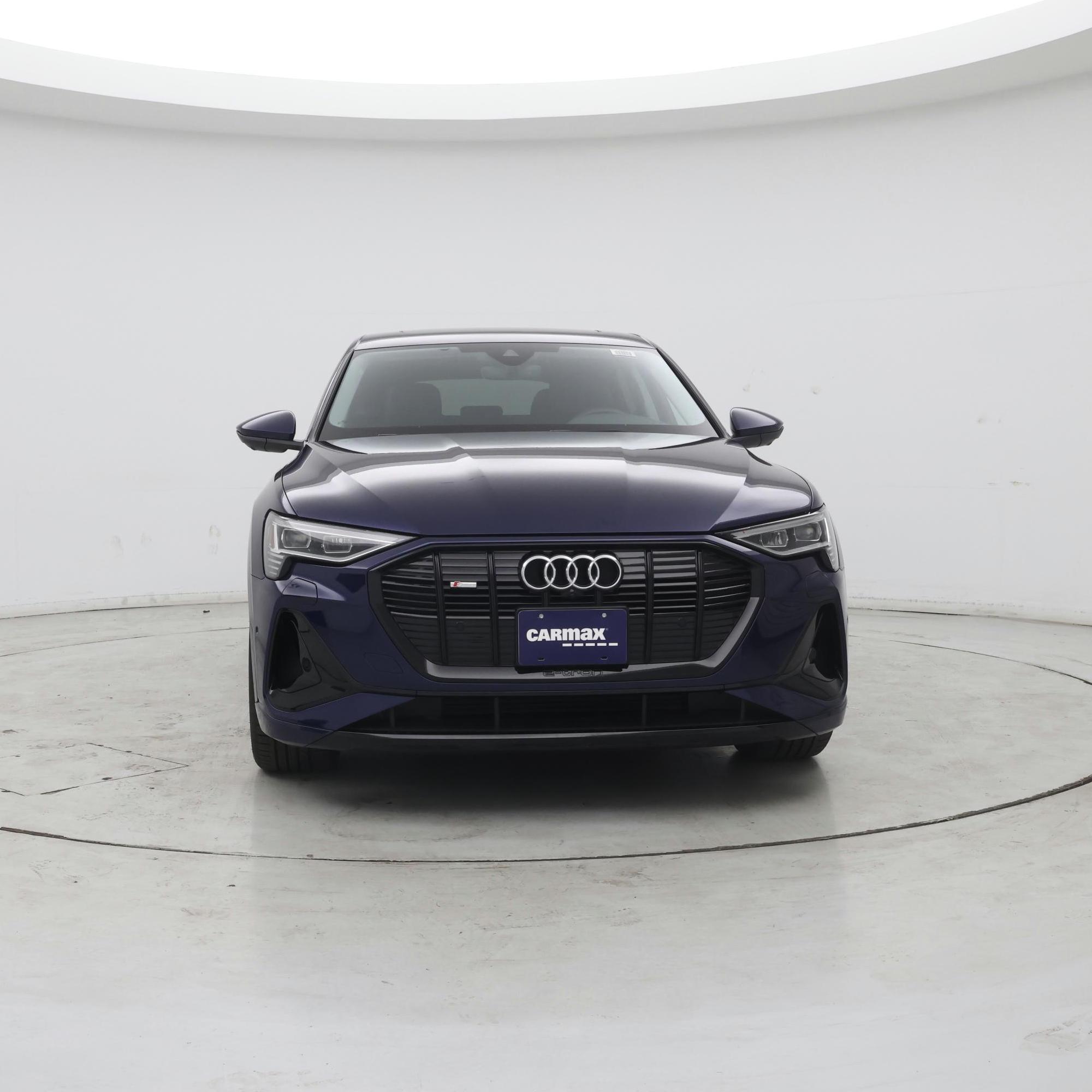 Thumbnail: 2022 Audi e-tron S - 5