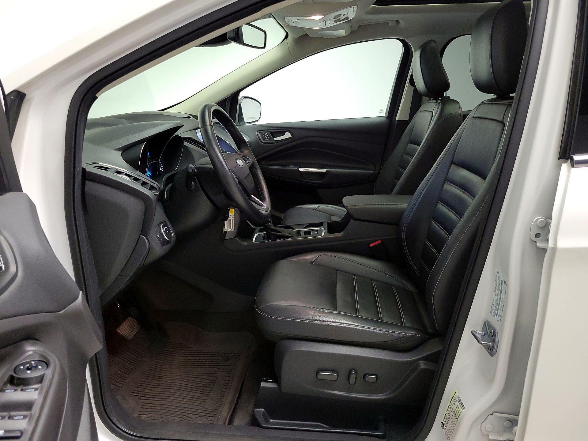Thumbnail: 2018 Ford Escape - 11