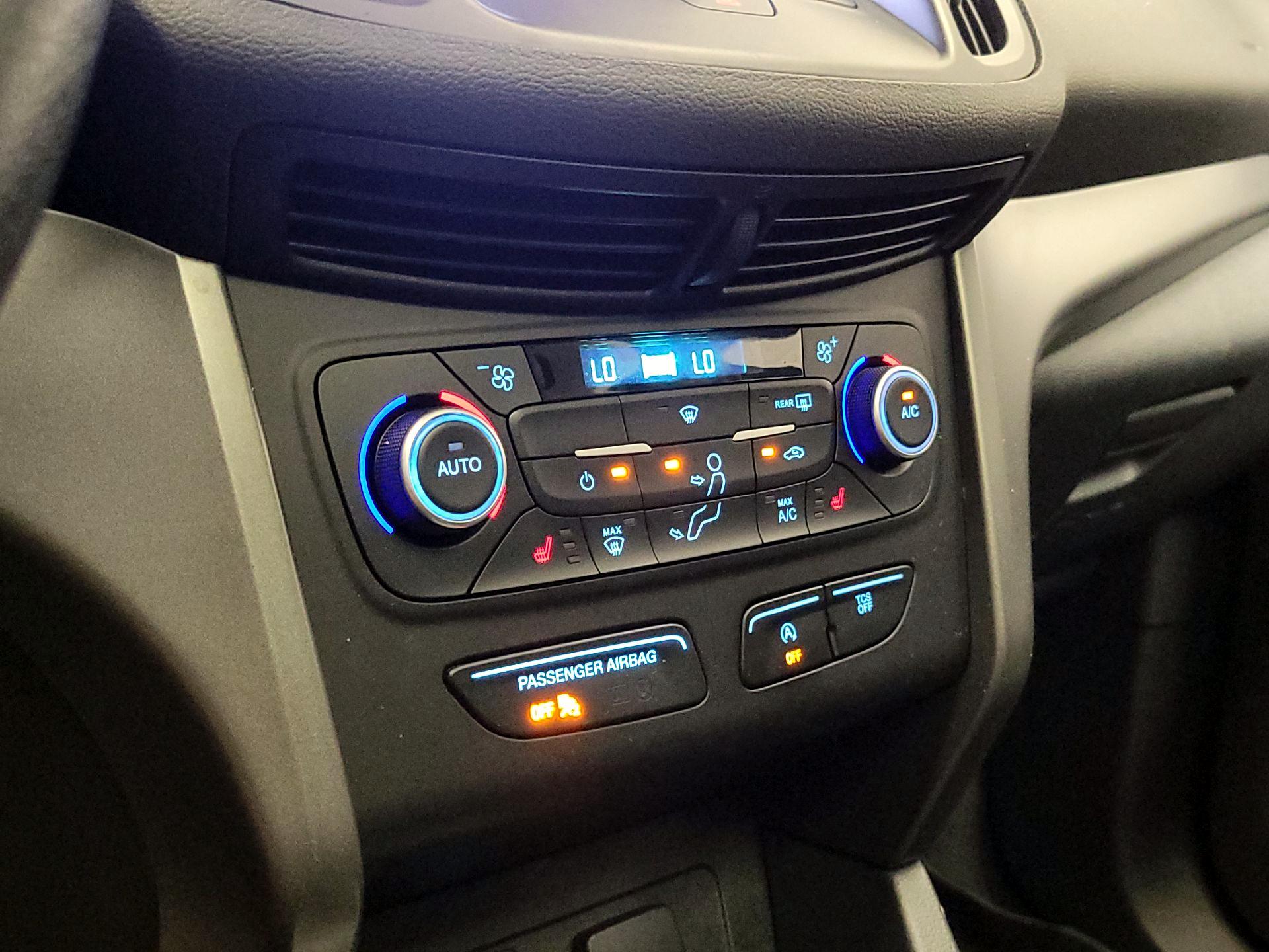 Thumbnail: 2018 Ford Escape - 16