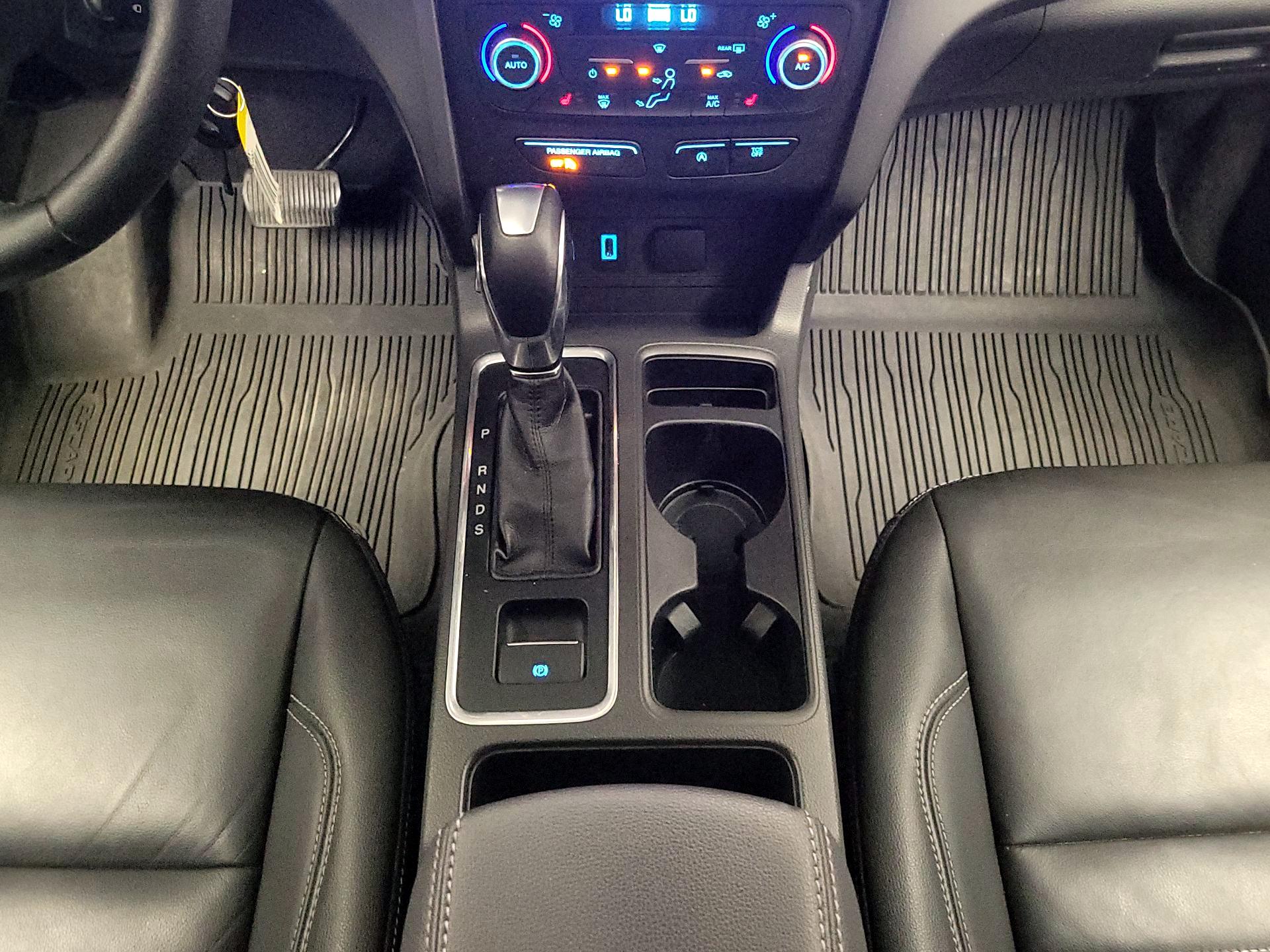 Thumbnail: 2018 Ford Escape - 17