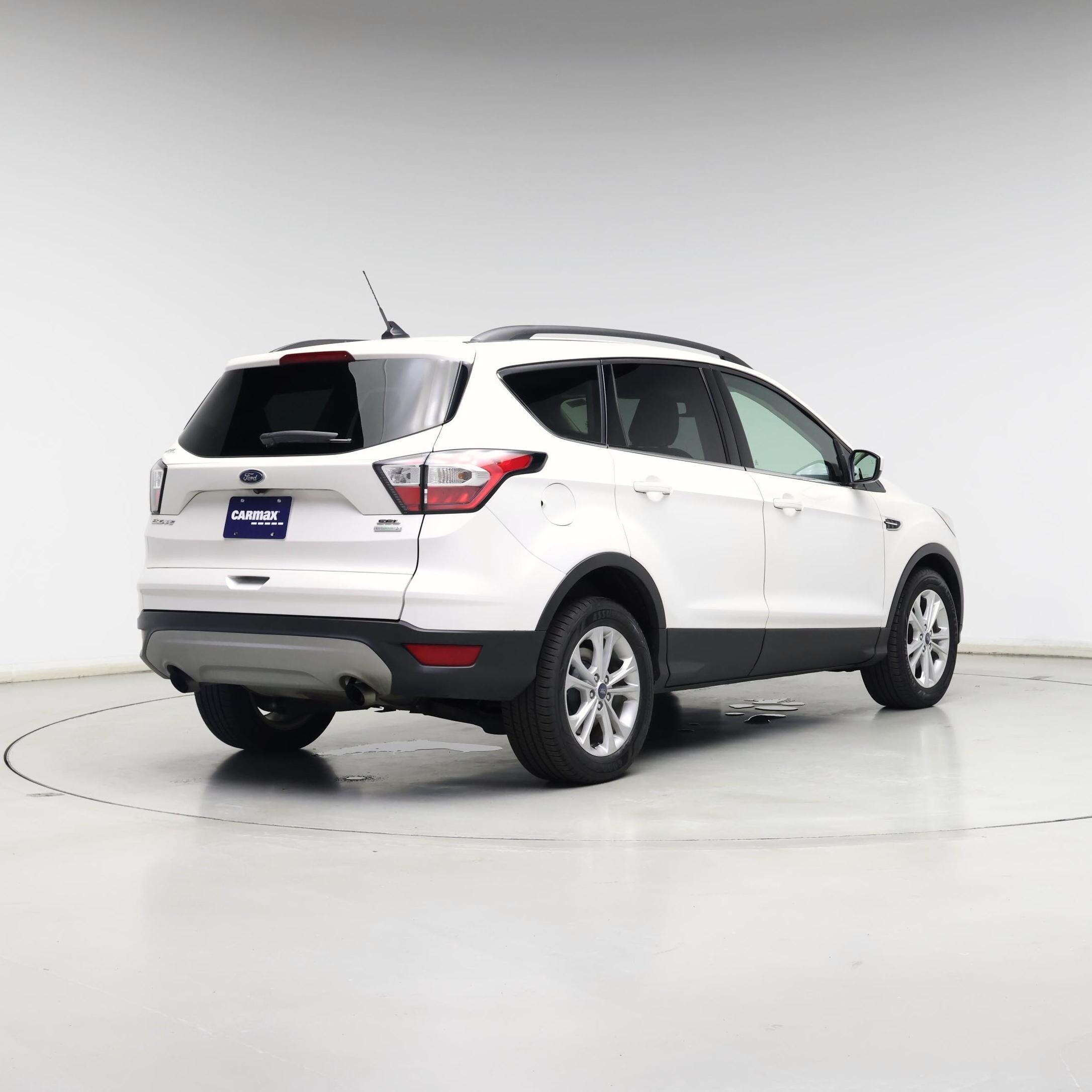 Thumbnail: 2018 Ford Escape - 8
