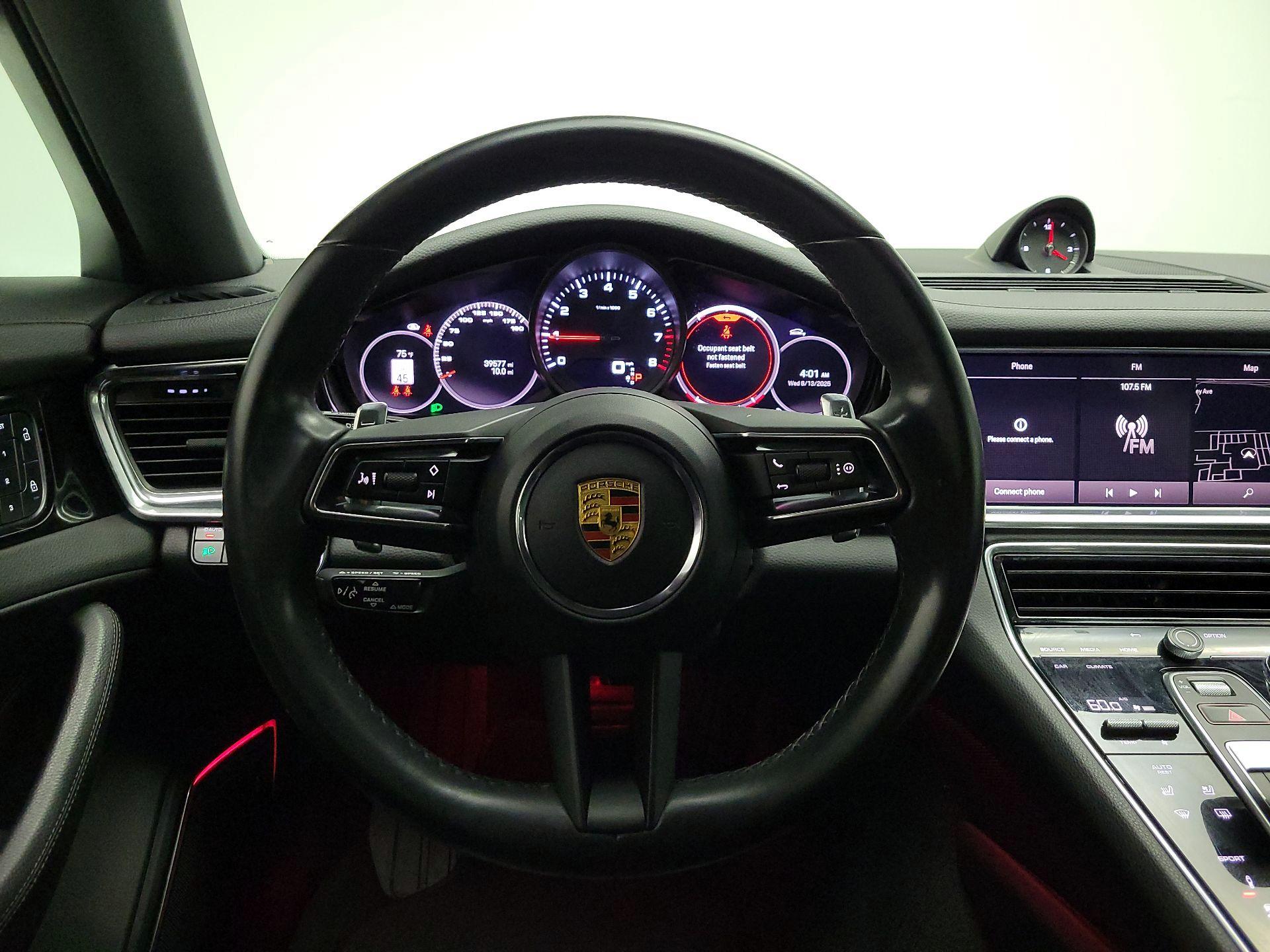 Thumbnail: 2022 Porsche Panamera - 10