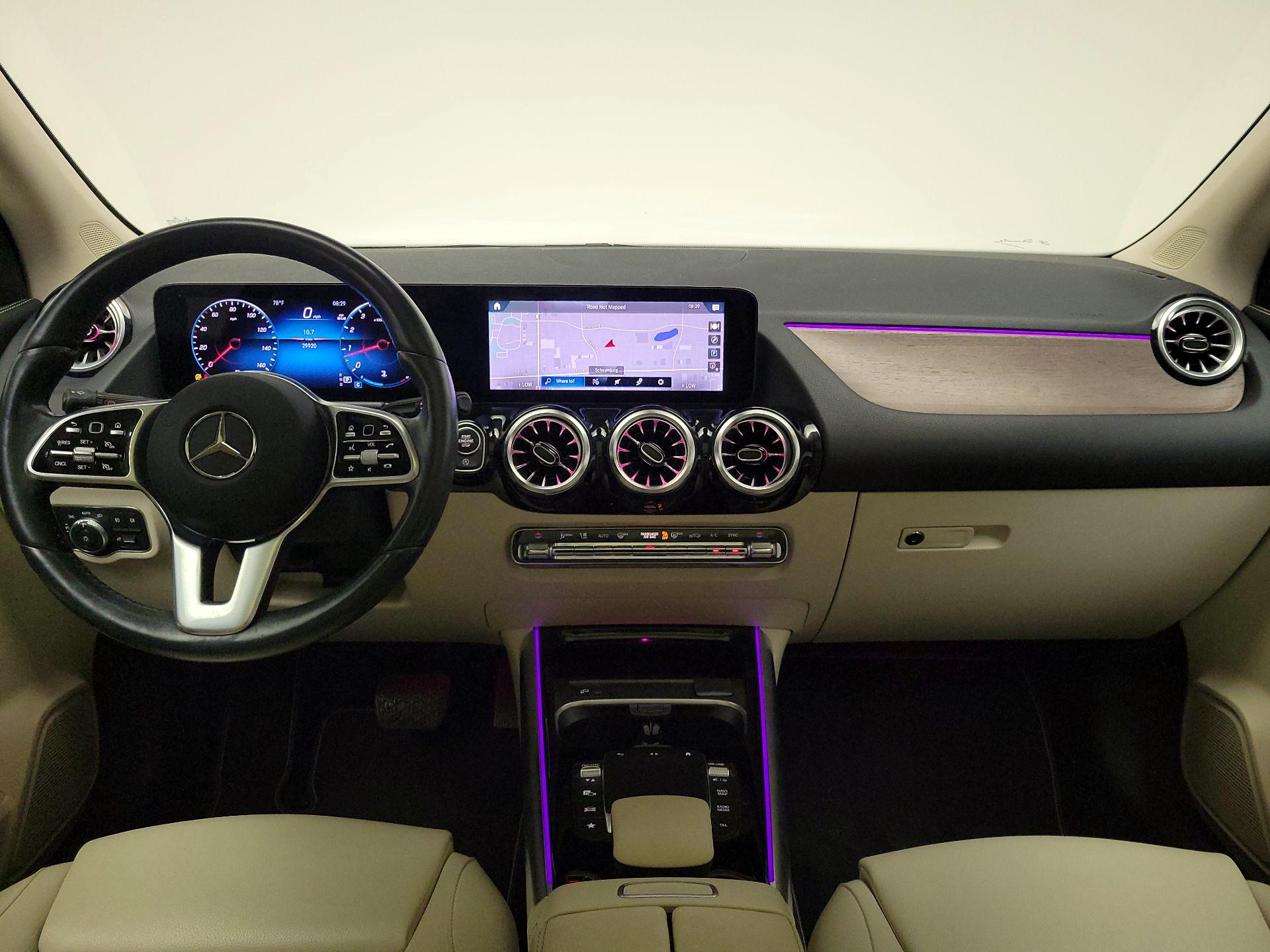 Thumbnail: 2023 Mercedes-Benz GLA - 9