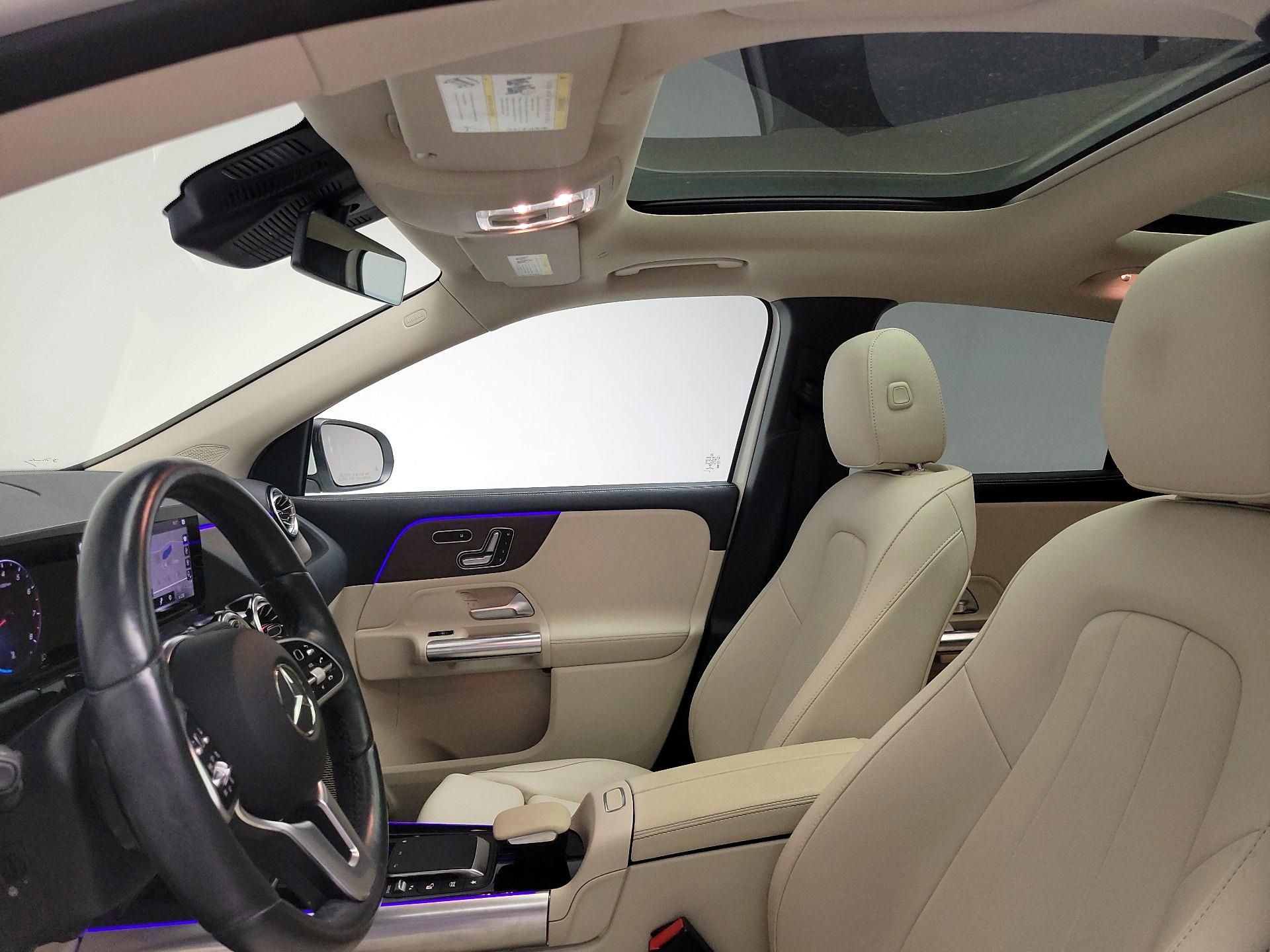 Thumbnail: 2023 Mercedes-Benz GLA - 20