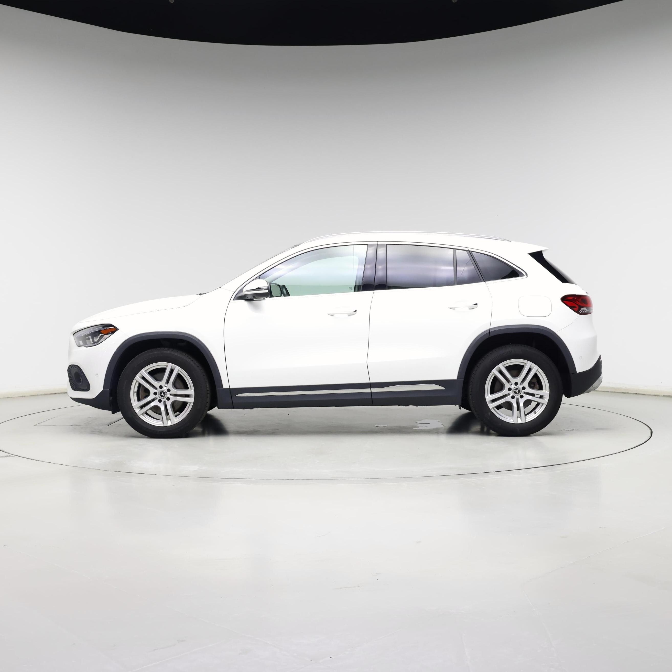 Thumbnail: 2023 Mercedes-Benz GLA - 3