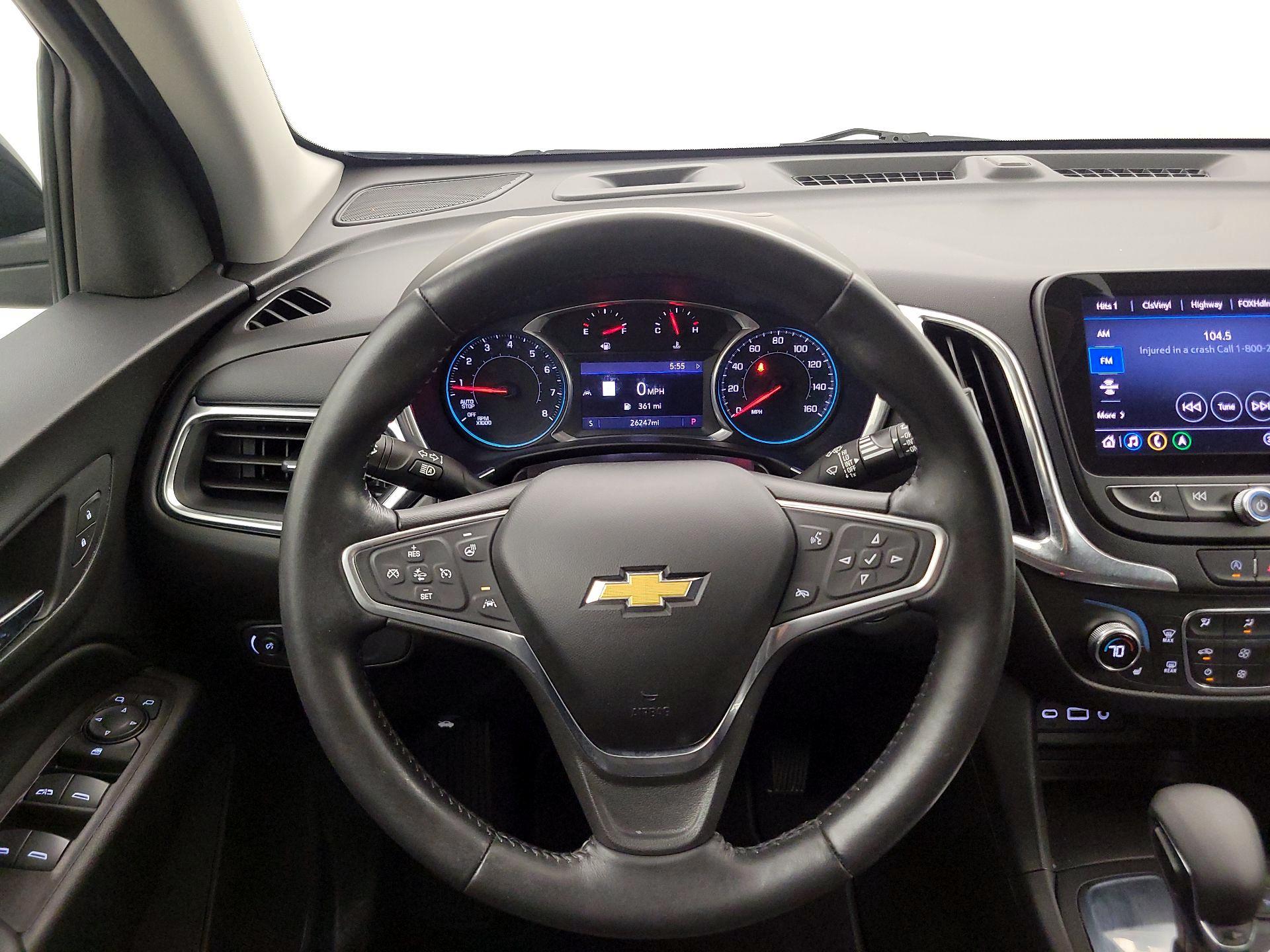 Thumbnail: 2022 Chevrolet Equinox - 10
